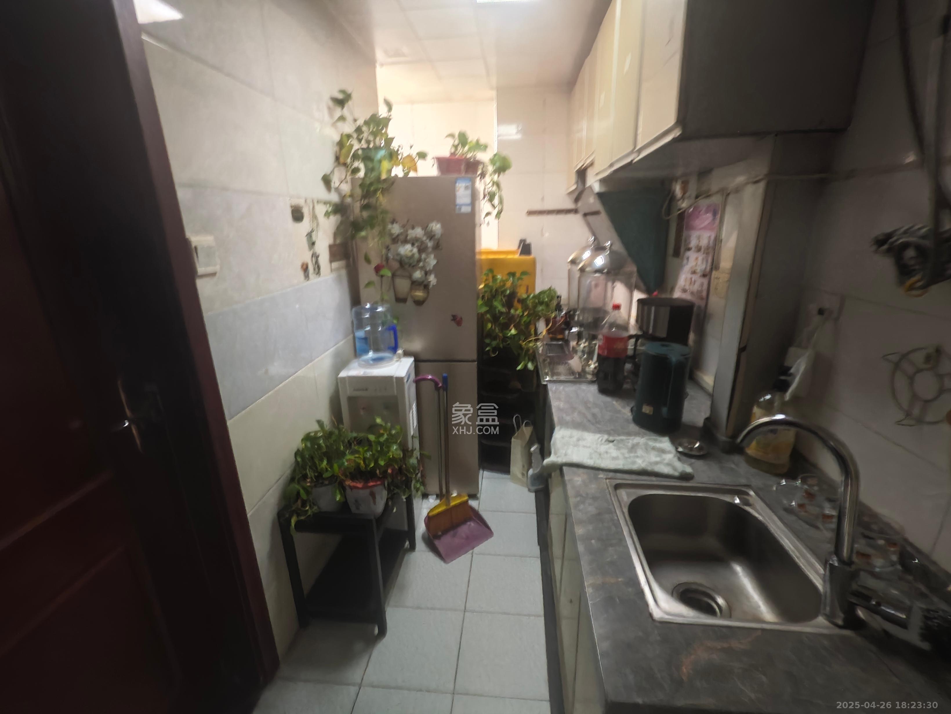 红星国际星城 2室2厅1卫 2500.0元/月 红星国际星城 2室2厅1卫 2500.0元/月室内图