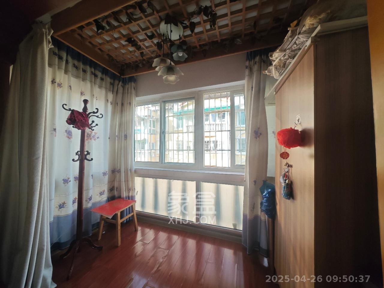 御景龙城  1室1厅1卫   1100.00元/月室内图