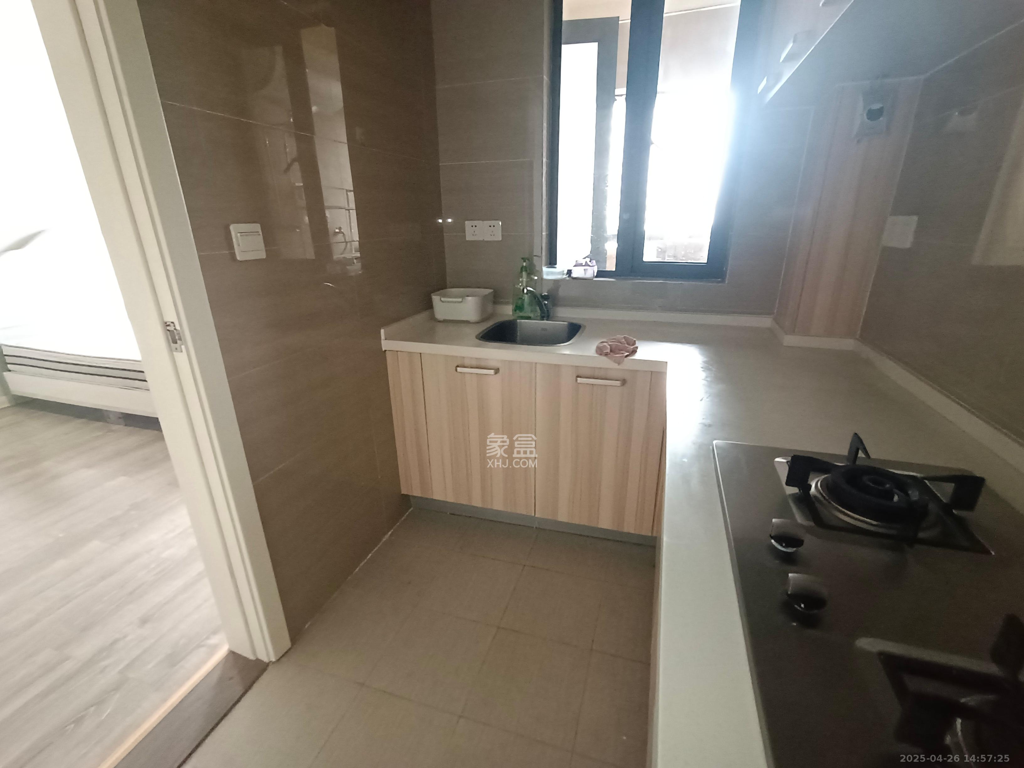 美洲故事高层 1室1厅1卫 1600.0元/月 美洲故事高层 1室1厅1卫 1600.0元/月室内图