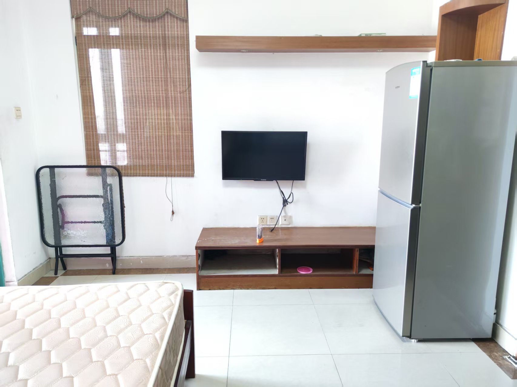 金外滩  1室0厅1卫    80.0万 金外滩  1室0厅1卫    80.0万室内图