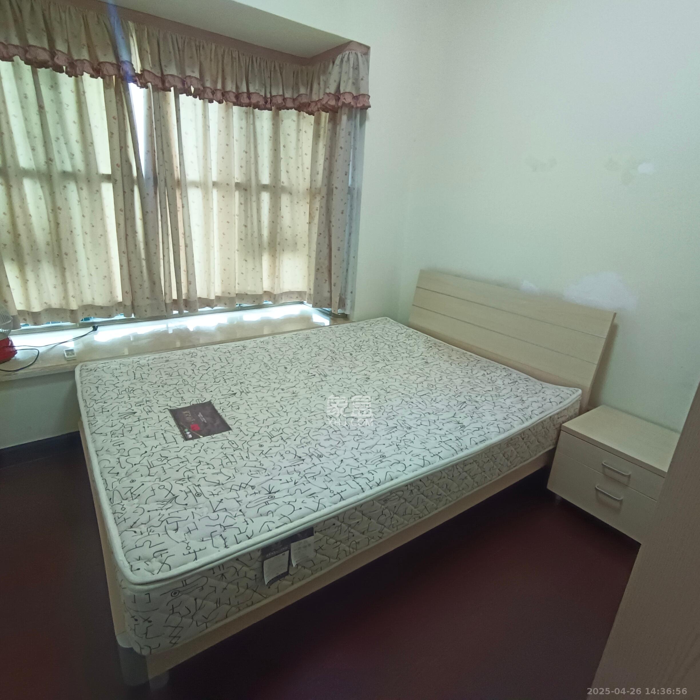 恒大雅苑  3室2厅1卫   2700.00元/月室内图