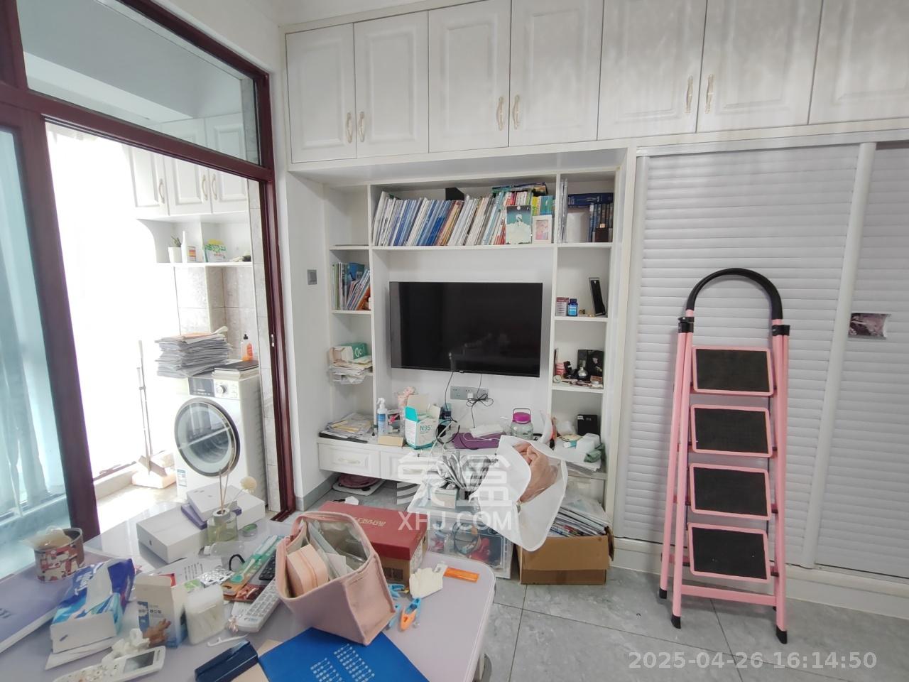 汀湘十里 1室1厅1卫 1500.0元/月 汀湘十里 1室1厅1卫 1500.0元/月室内图