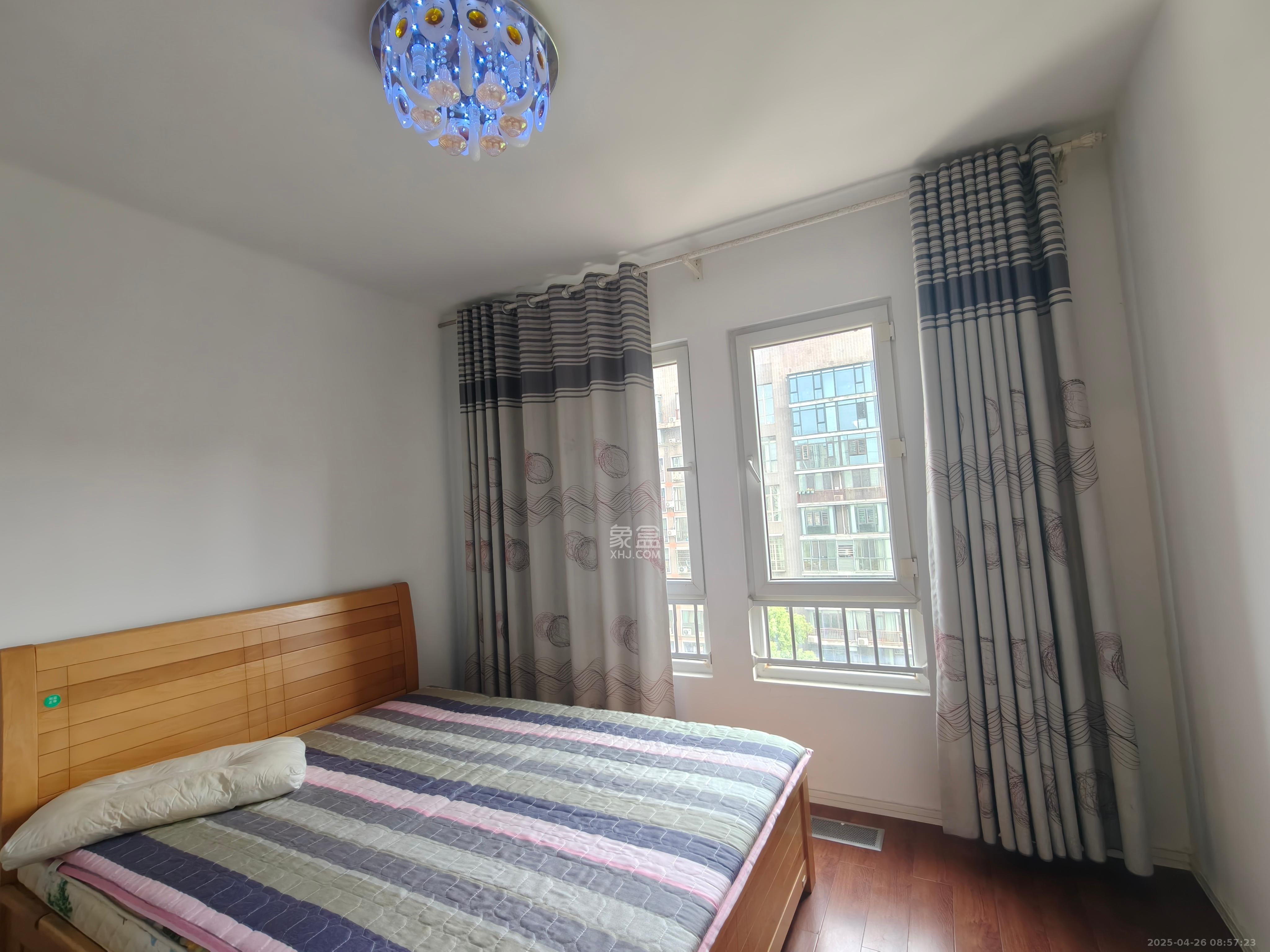 万国城(当代满庭春MOMA)一期 4室1厅2卫 4800.0元/月 万国城(当代满庭春MOMA)一期 4室1厅2卫 4800.0元/月室内图