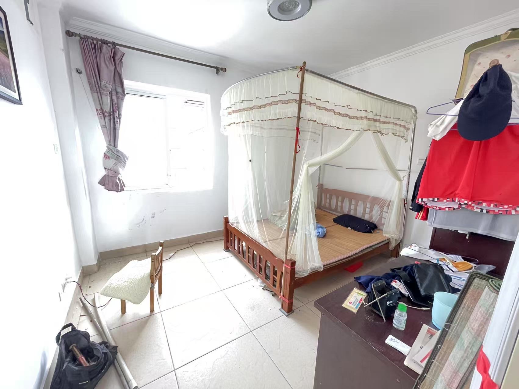 金达小区  3室2厅1卫    73.0万 金达小区  3室2厅1卫    73.0万卧室