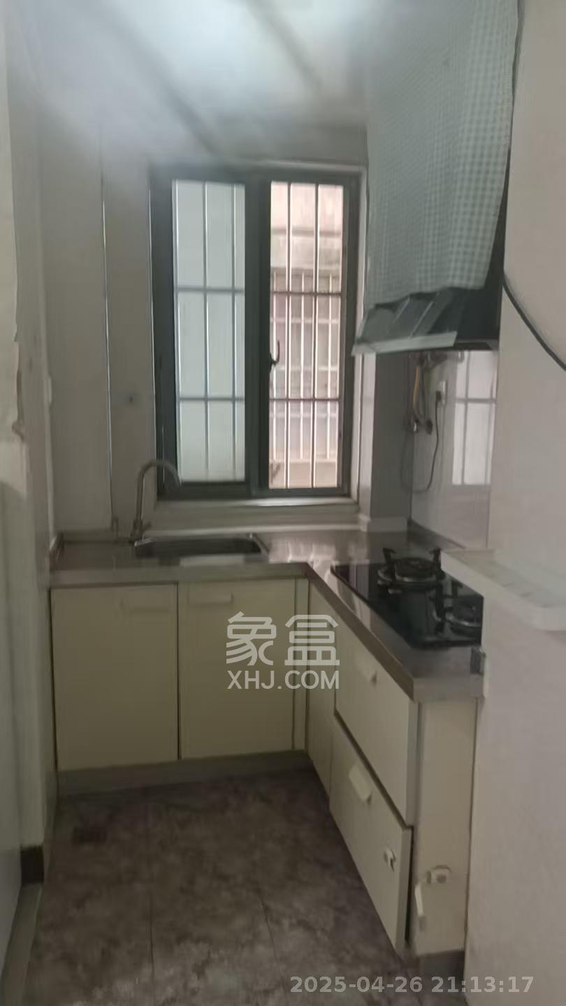 雄新水印廊桥（雄新华府）  1室1厅1卫   1300.00元/月室内图