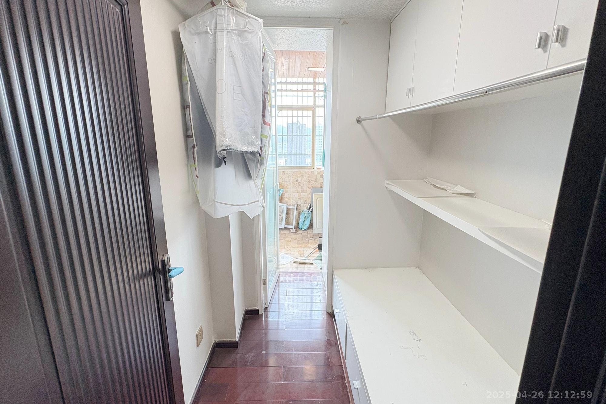 王府井公寓(福源公寓)  5室2厅2卫    300.0万 王府井公寓(福源公寓)  5室2厅2卫    300.0万其他