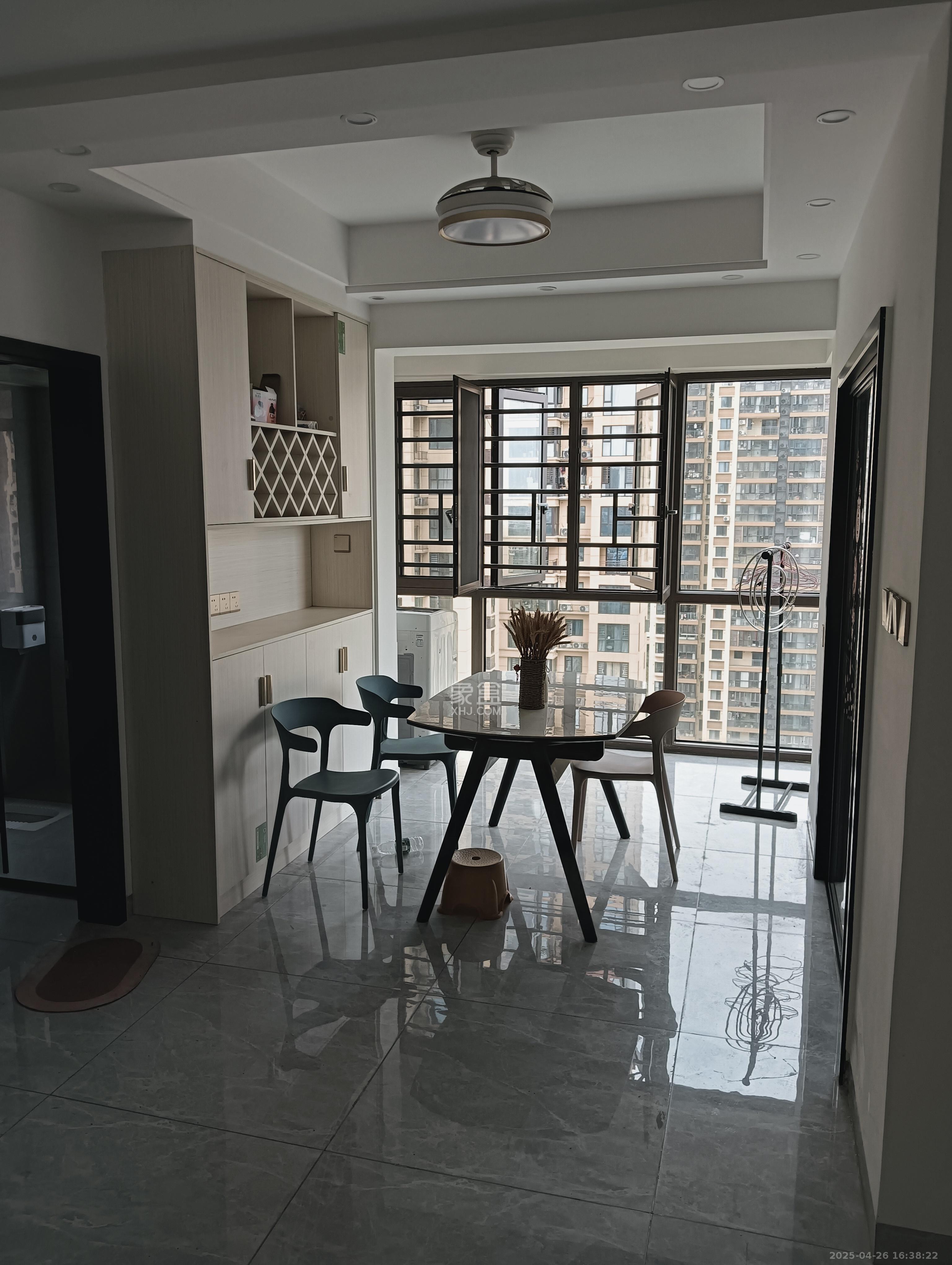 富兴悦府(富兴学府名邸) 4室2厅2卫 2300.0元/月 富兴悦府(富兴学府名邸) 4室2厅2卫 2300.0元/月室内图