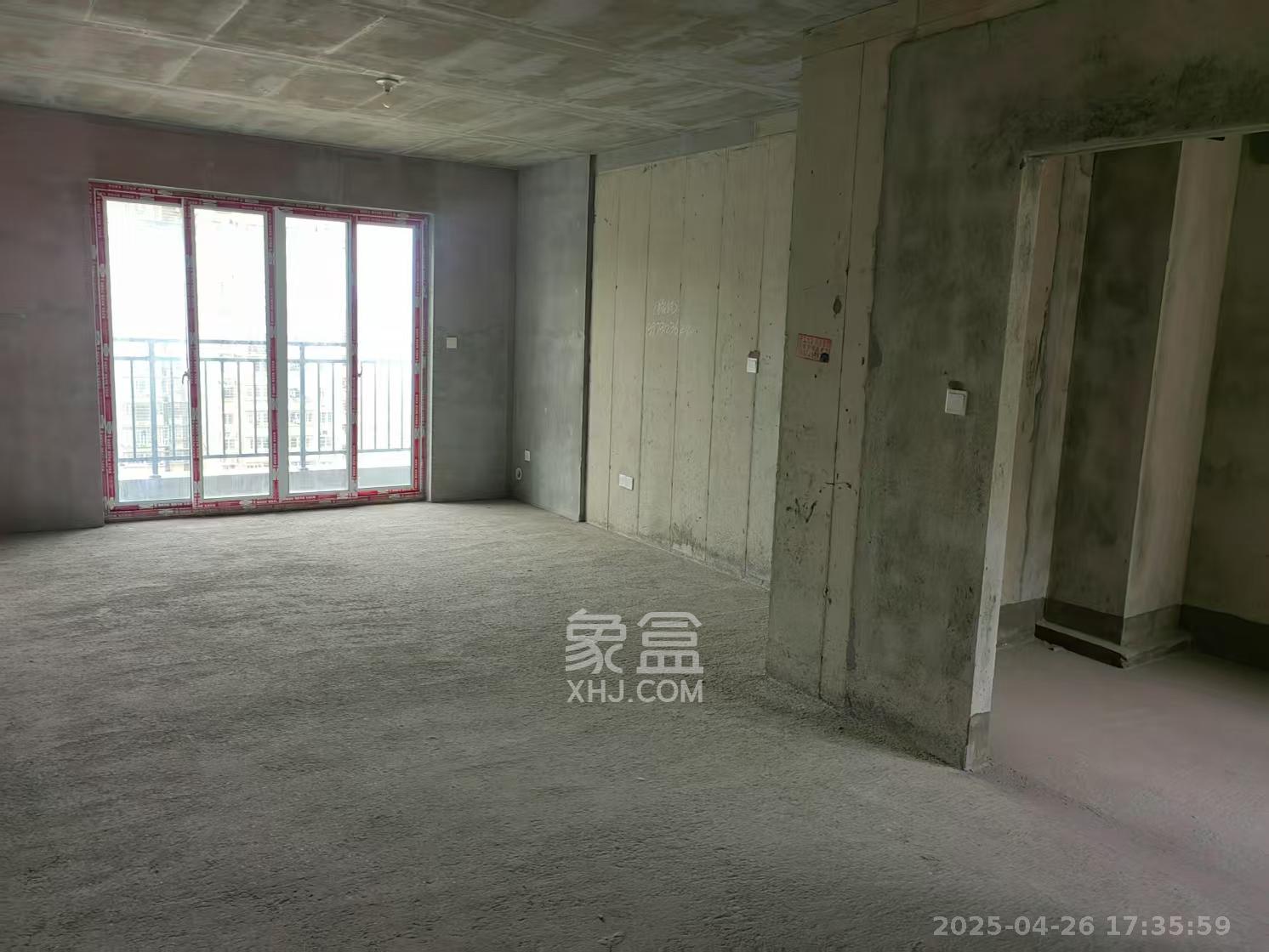 新宇东升家园 4室2厅2卫 1400.0元/月 新宇东升家园 4室2厅2卫 1400.0元/月室内图