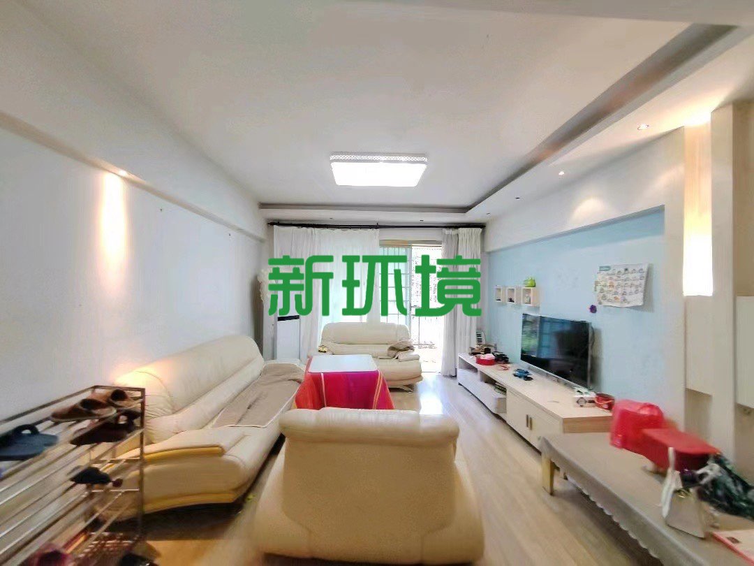 福源小区  3室2厅1卫   42.80万客厅
