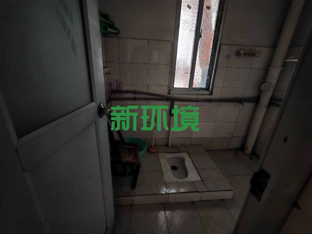维港十字街  3室2厅2卫   77.20万客厅