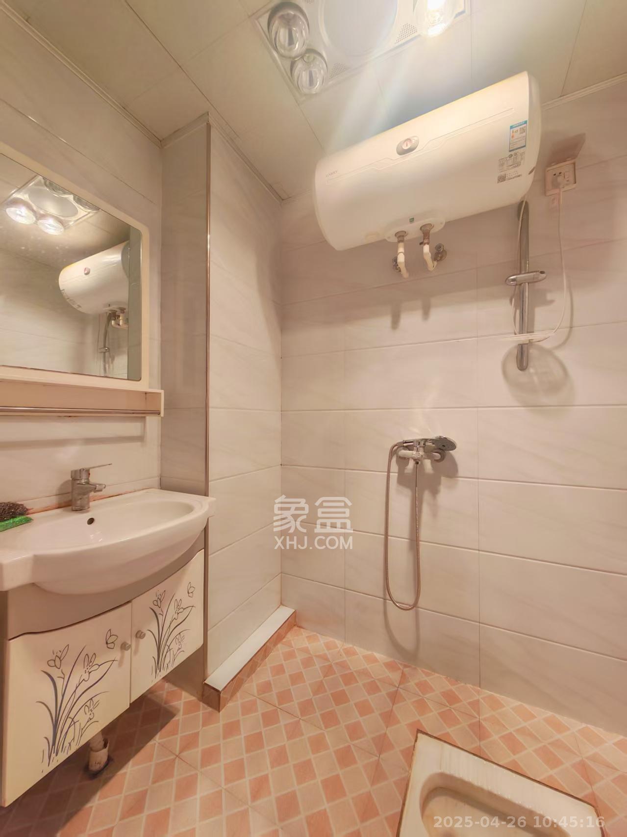 星城荣域 1室1厅1卫 1100.0元/月 星城荣域 1室1厅1卫 1100.0元/月室内图