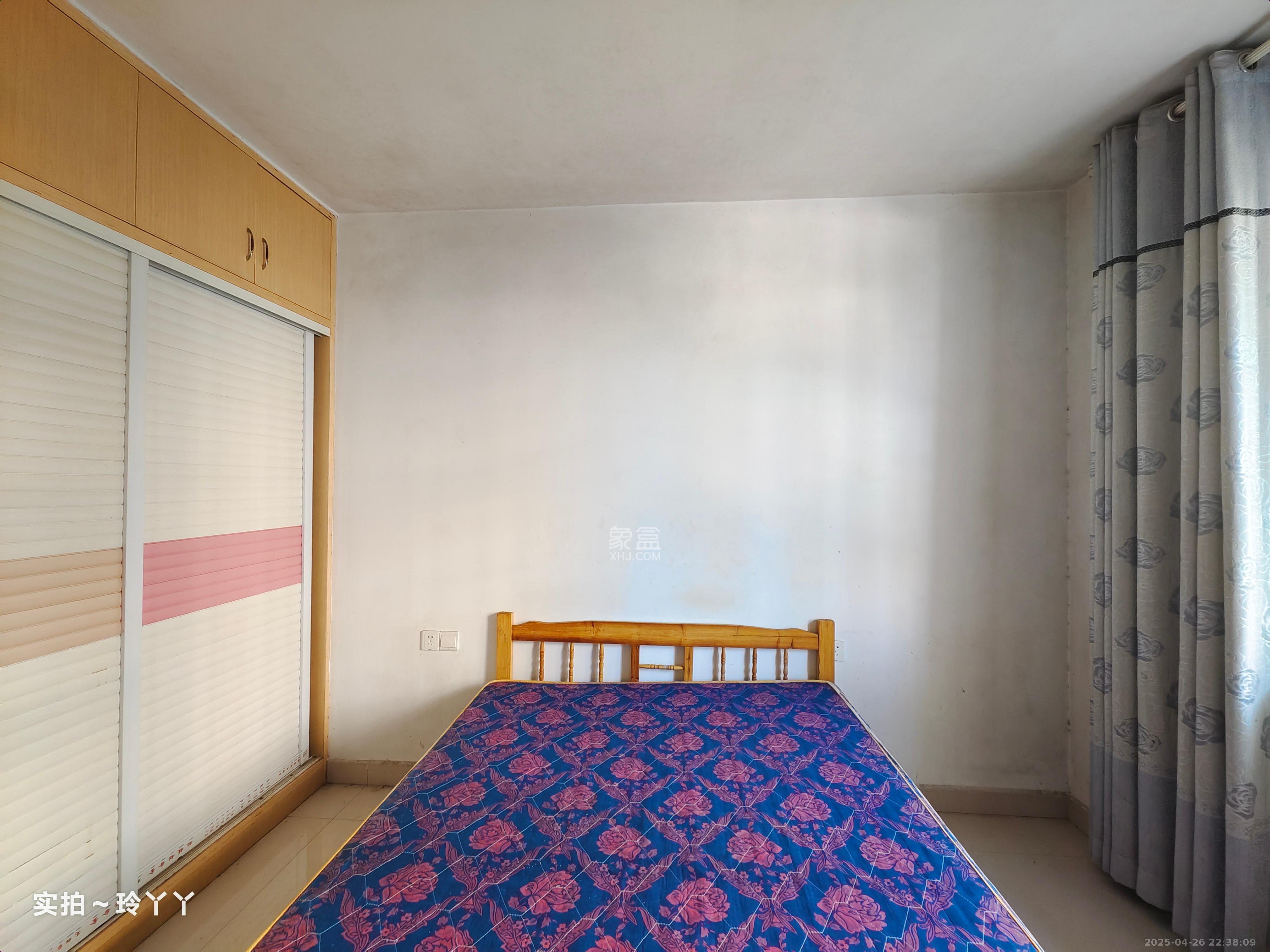 绿洲景芳  3室2厅1卫   1800.00元/月室内图