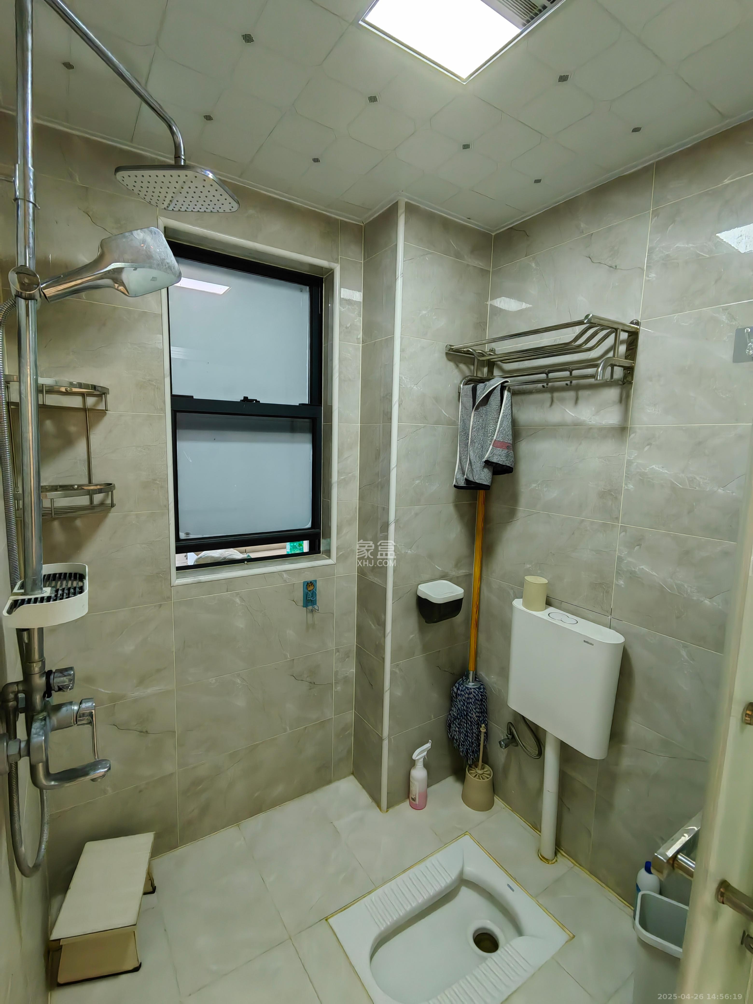 中建梅溪湖中心  3室2厅2卫   3400.00元/月室内图