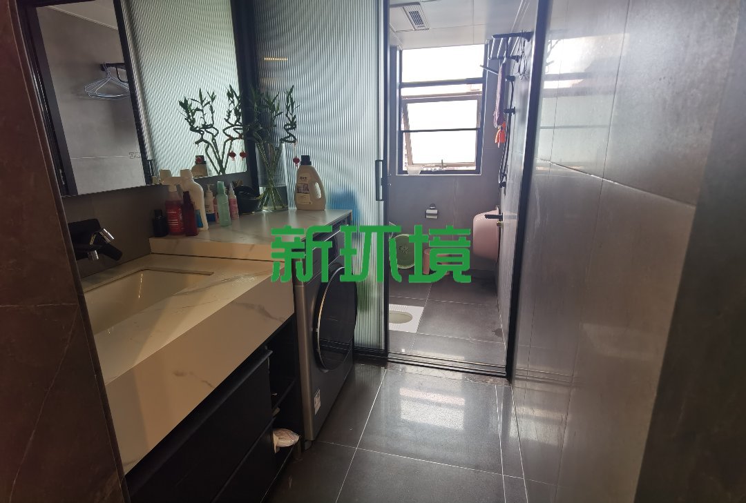 山水印象澜庭  1室0厅0卫   122.00万客厅