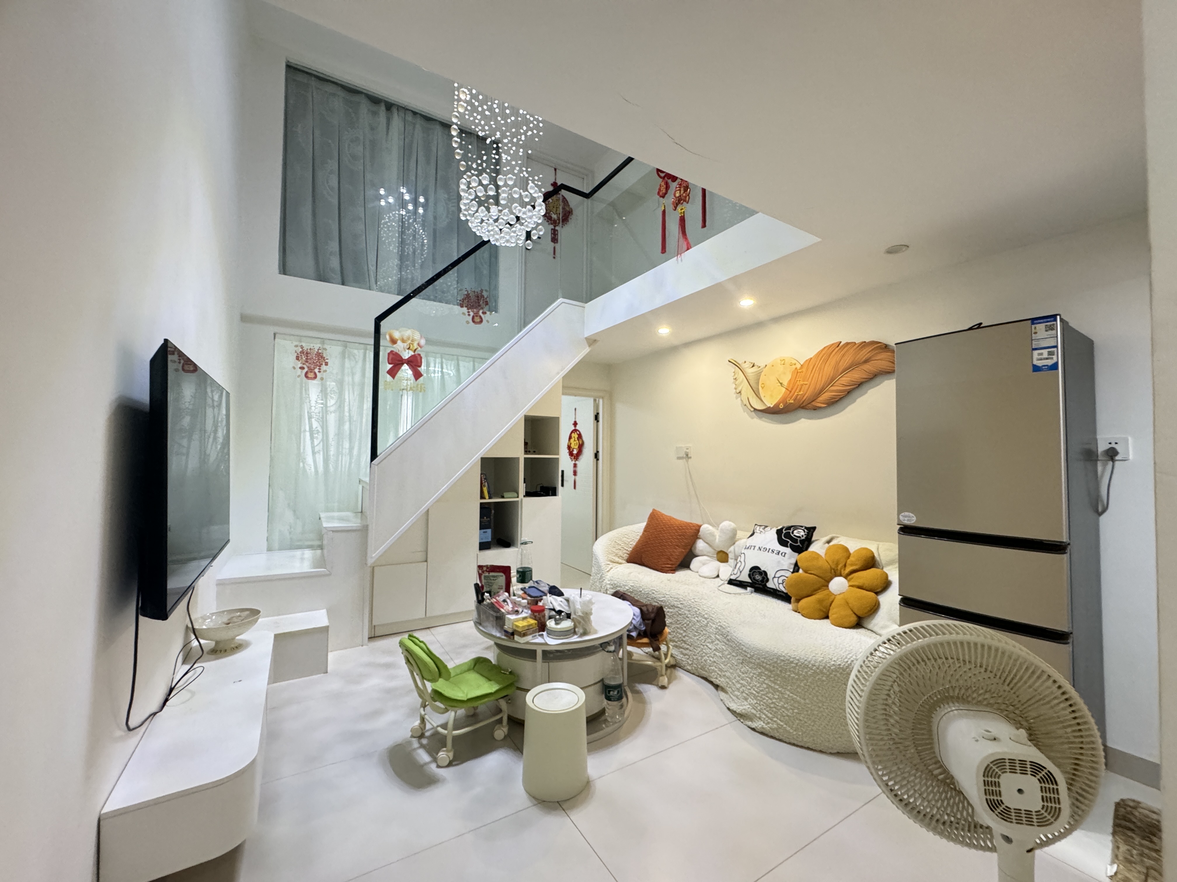 飞龙公寓 3室2厅1卫 58.0万 飞龙公寓 3室2厅1卫 58.0万客厅