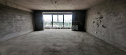 韦斯特城市花园  4室2厅2卫   82.80万