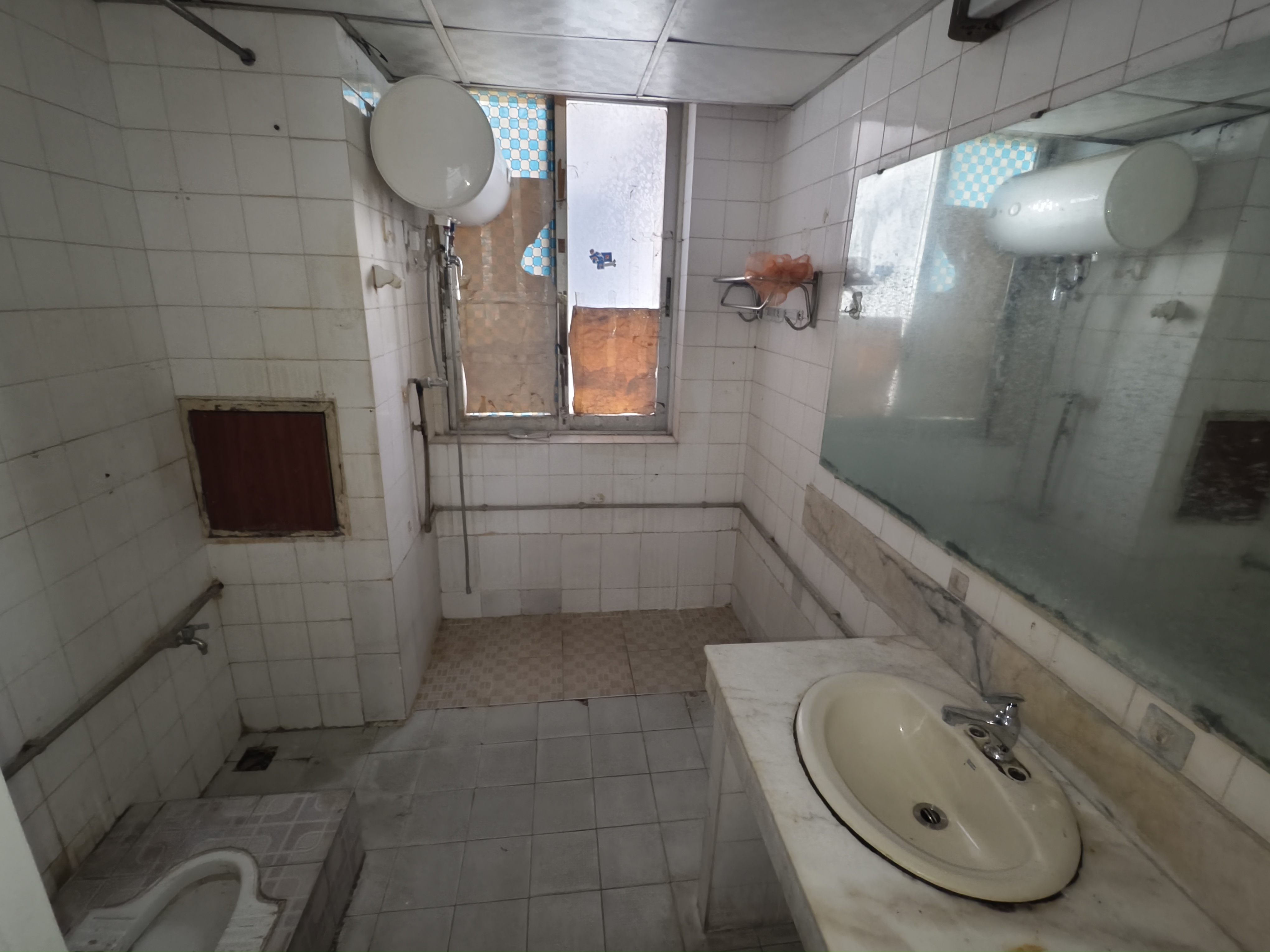 城中城 3室2厅2卫 2300.0元/月 城中城 3室2厅2卫 2300.0元/月室内图