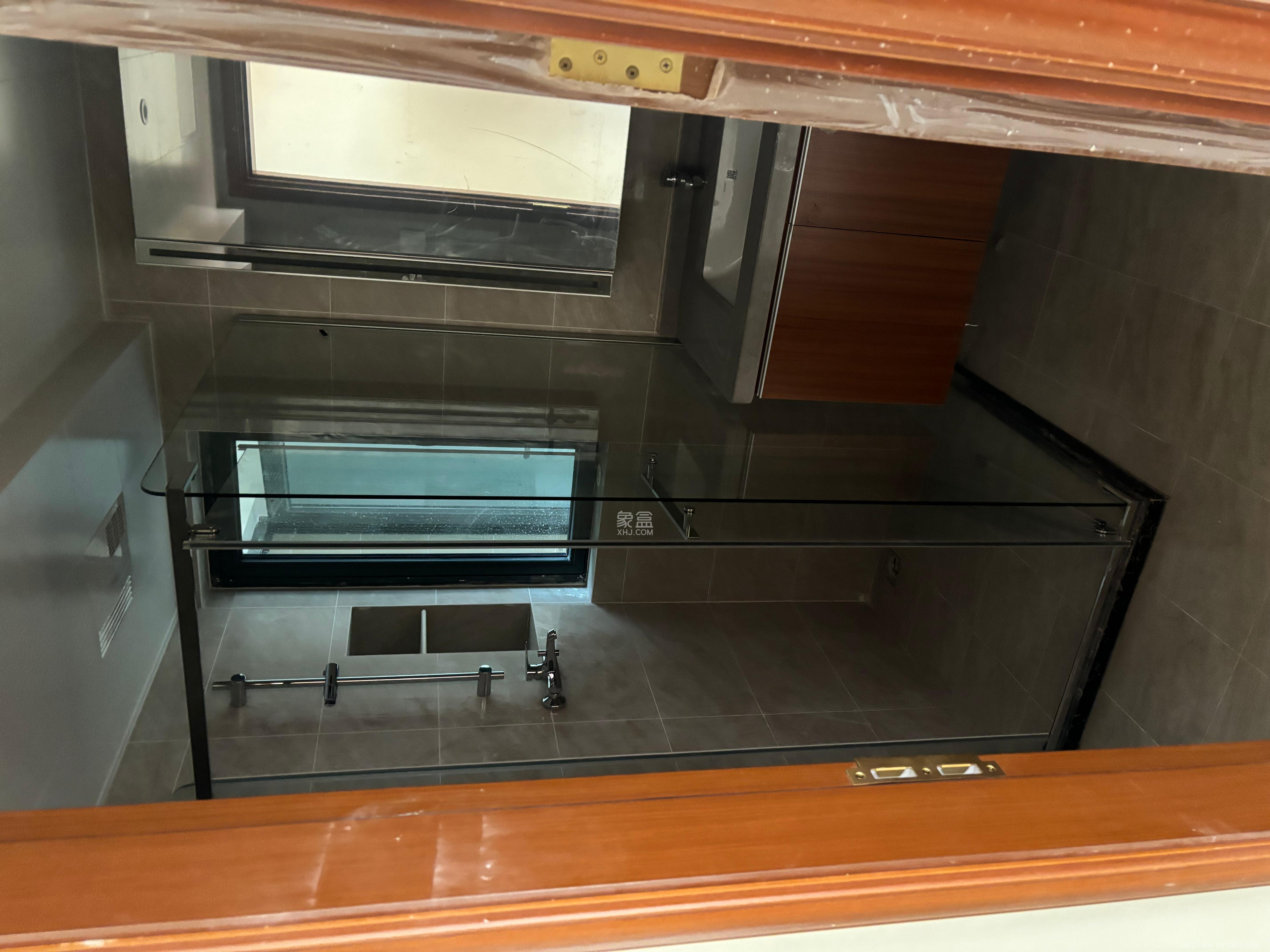 恒大华府  3室2厅1卫   1000.00元/月室内图