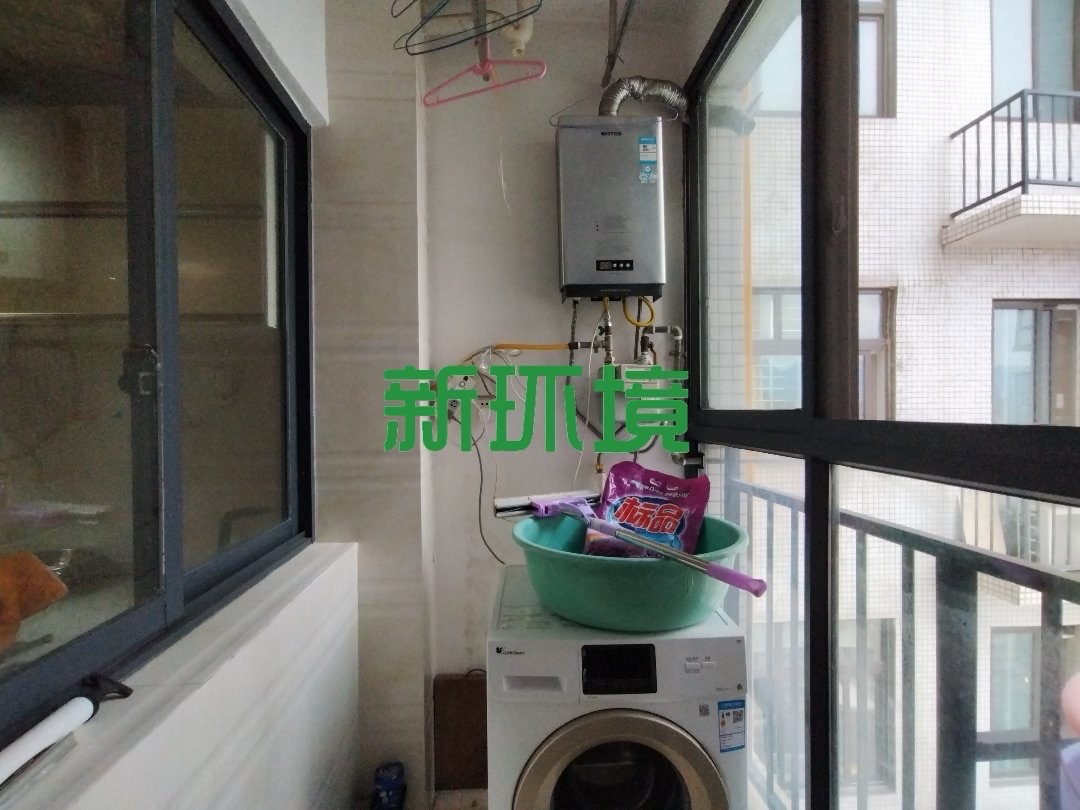 山城上品  2室2厅1卫   1750.00元/月室内图
