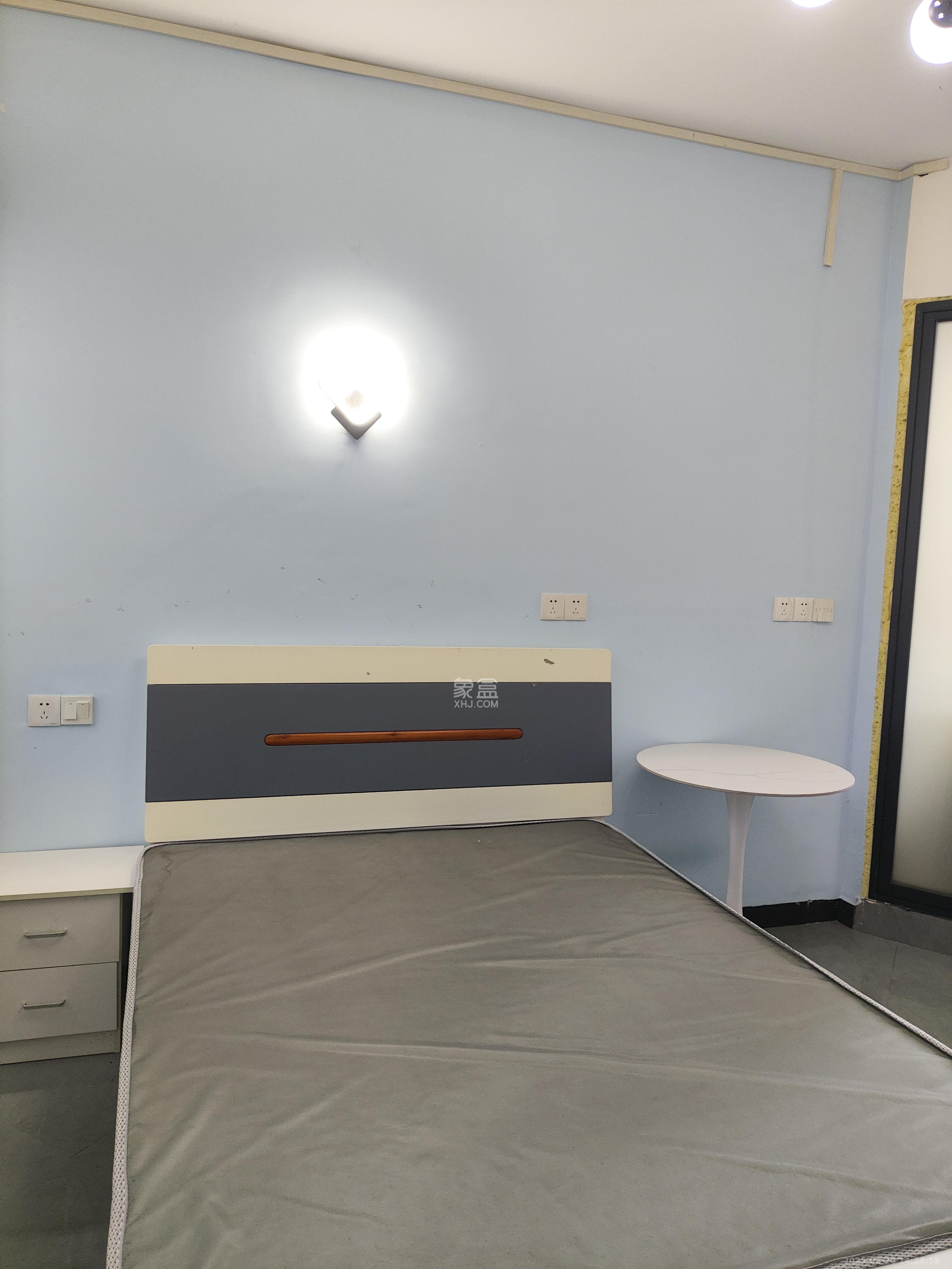 龙塘安置区(龙塘小区) 1室1厅1卫 800.0元/月 龙塘安置区(龙塘小区) 1室1厅1卫 800.0元/月室内图