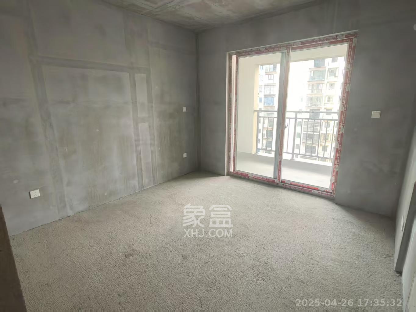 新宇东升家园 4室2厅2卫 1400.0元/月 新宇东升家园 4室2厅2卫 1400.0元/月室内图