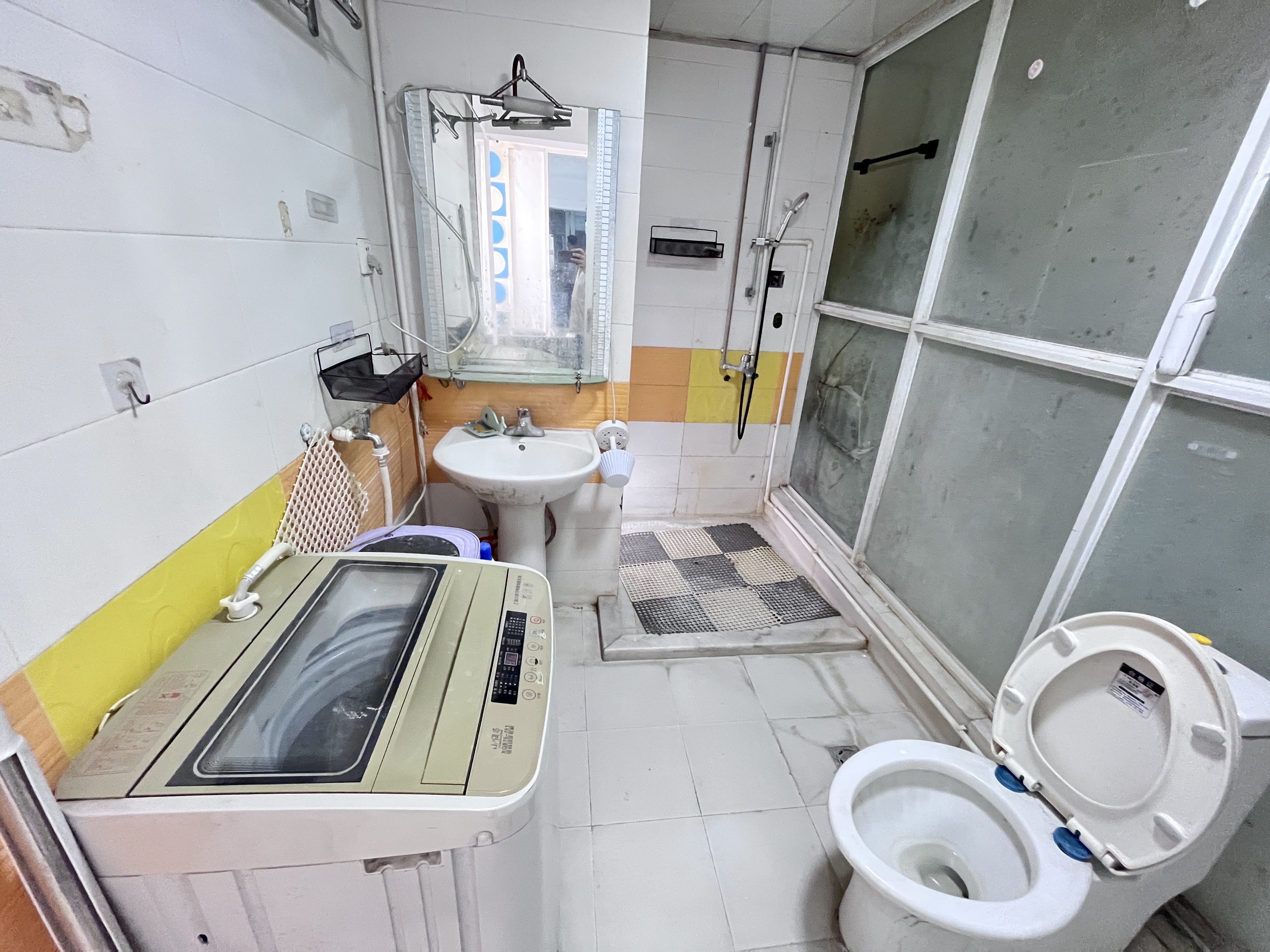 海韵裕都  1室1厅1卫   2200.00元/月室内图