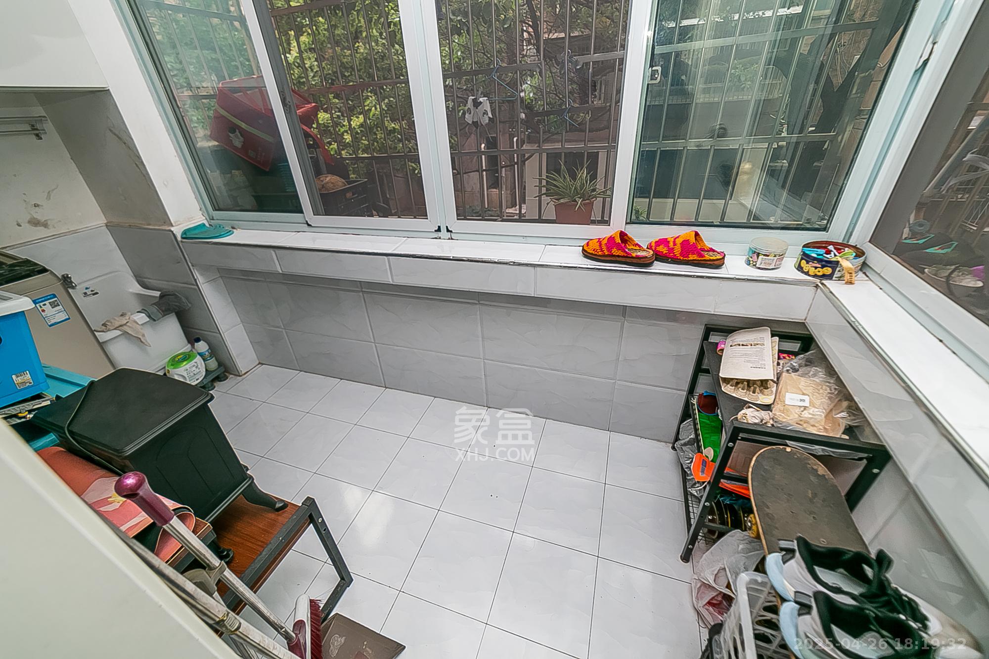 梅岭村  3室2厅1卫    71.8万 梅岭村  3室2厅1卫    71.8万其他