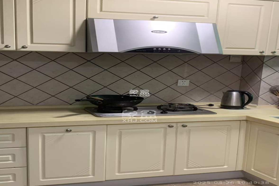 柠檬丽都 3室2厅1卫 3500.0元/月 柠檬丽都 3室2厅1卫 3500.0元/月室内图