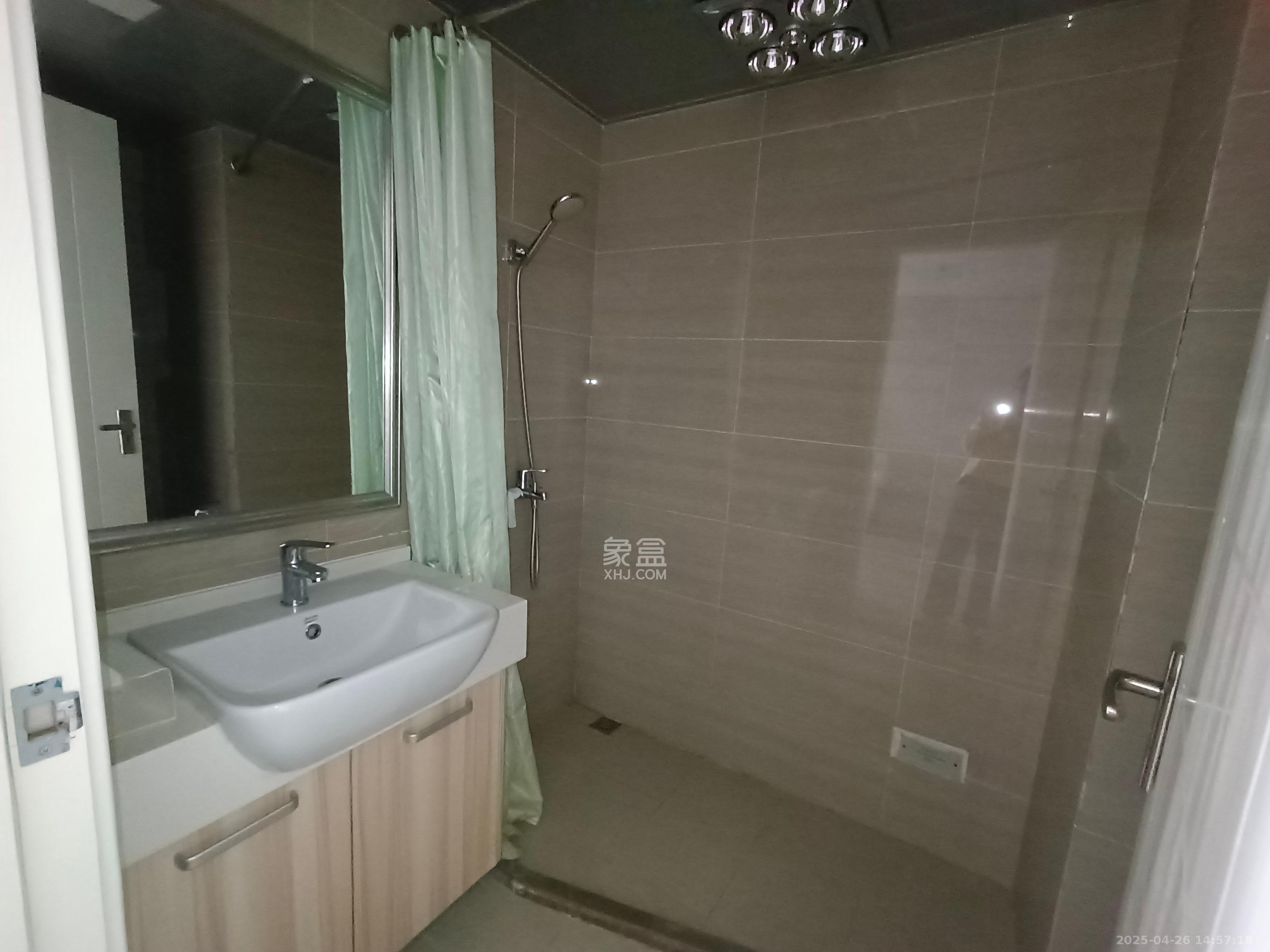 美洲故事高层 1室1厅1卫 1600.0元/月 美洲故事高层 1室1厅1卫 1600.0元/月室内图