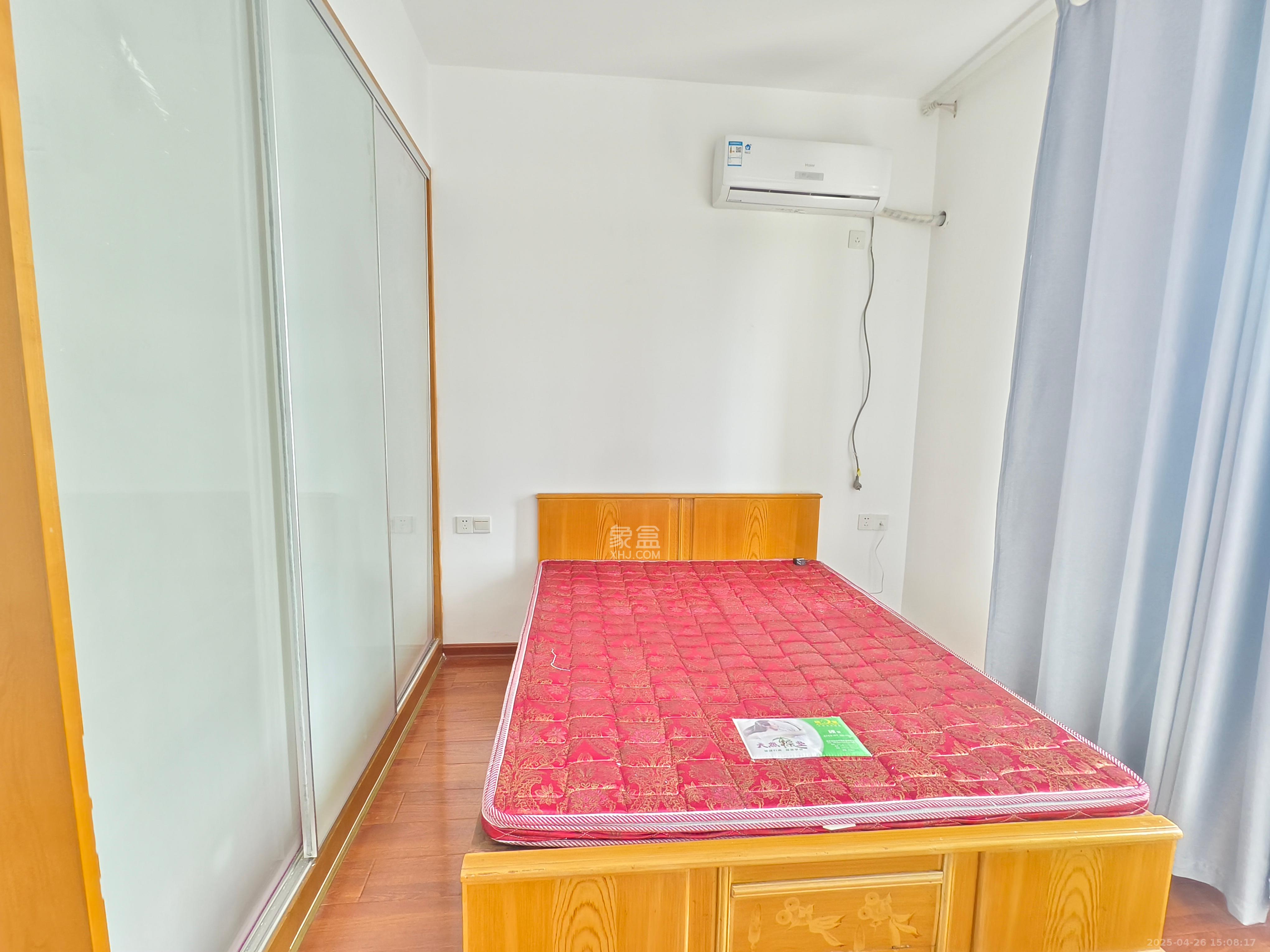 碧桂园威尼斯城  2室1厅1卫    1700.0元/月 碧桂园威尼斯城  2室1厅1卫    1700.0元/月室内图