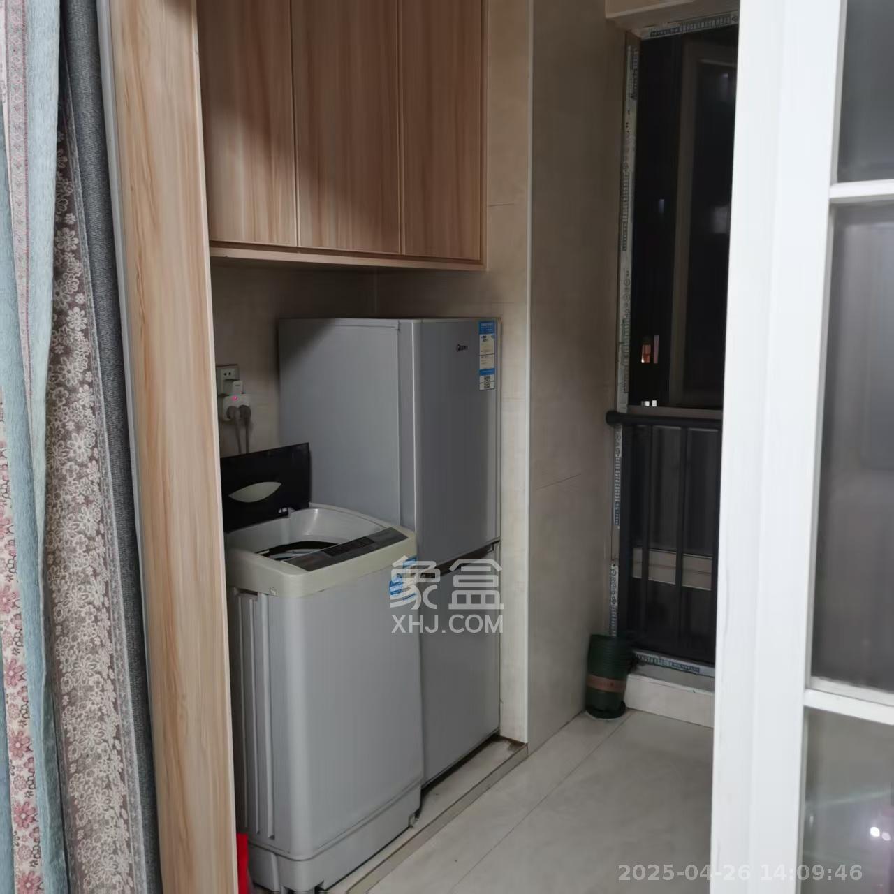 怡海星城 1室1厅1卫 1100.0元/月 怡海星城 1室1厅1卫 1100.0元/月室内图