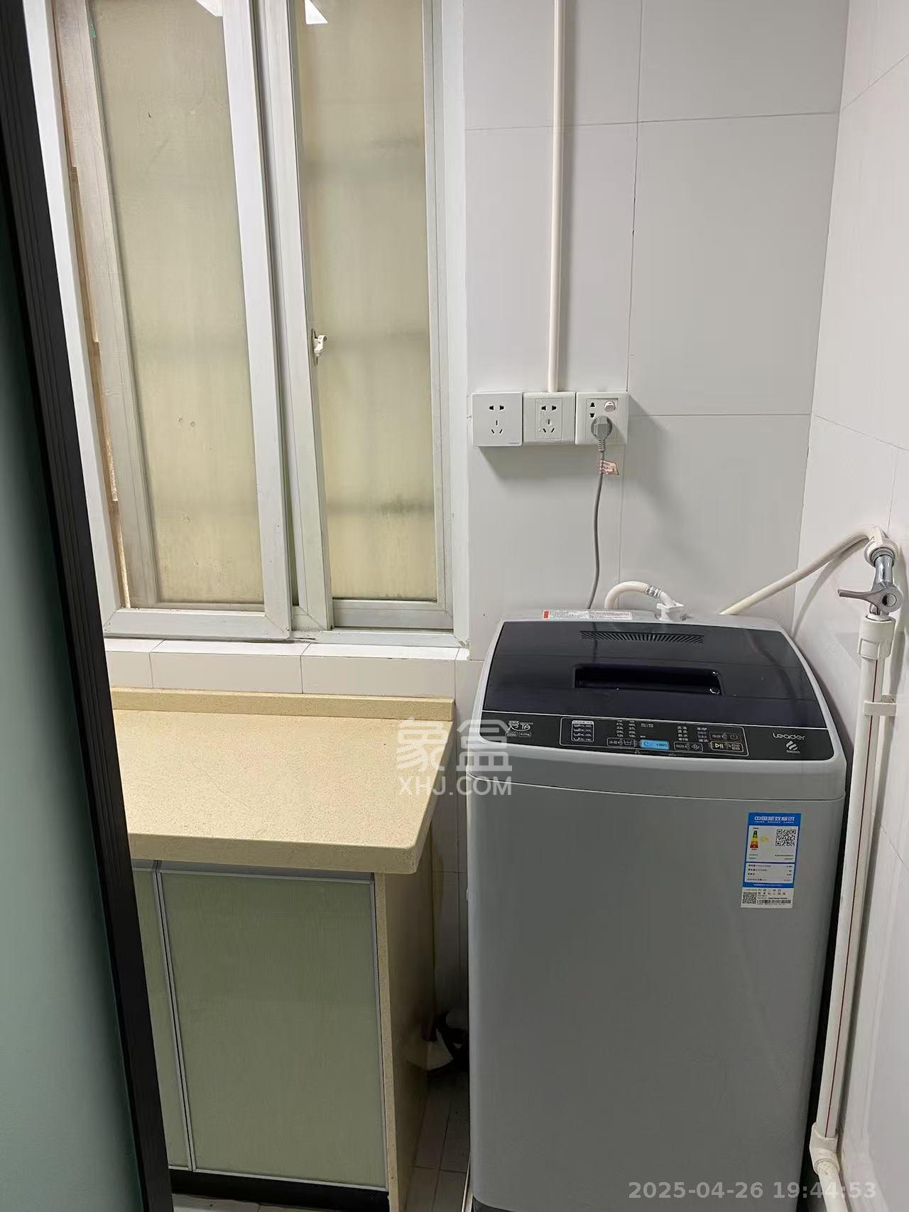 阳光新城  1室2厅1卫   1150.00元/月室内图