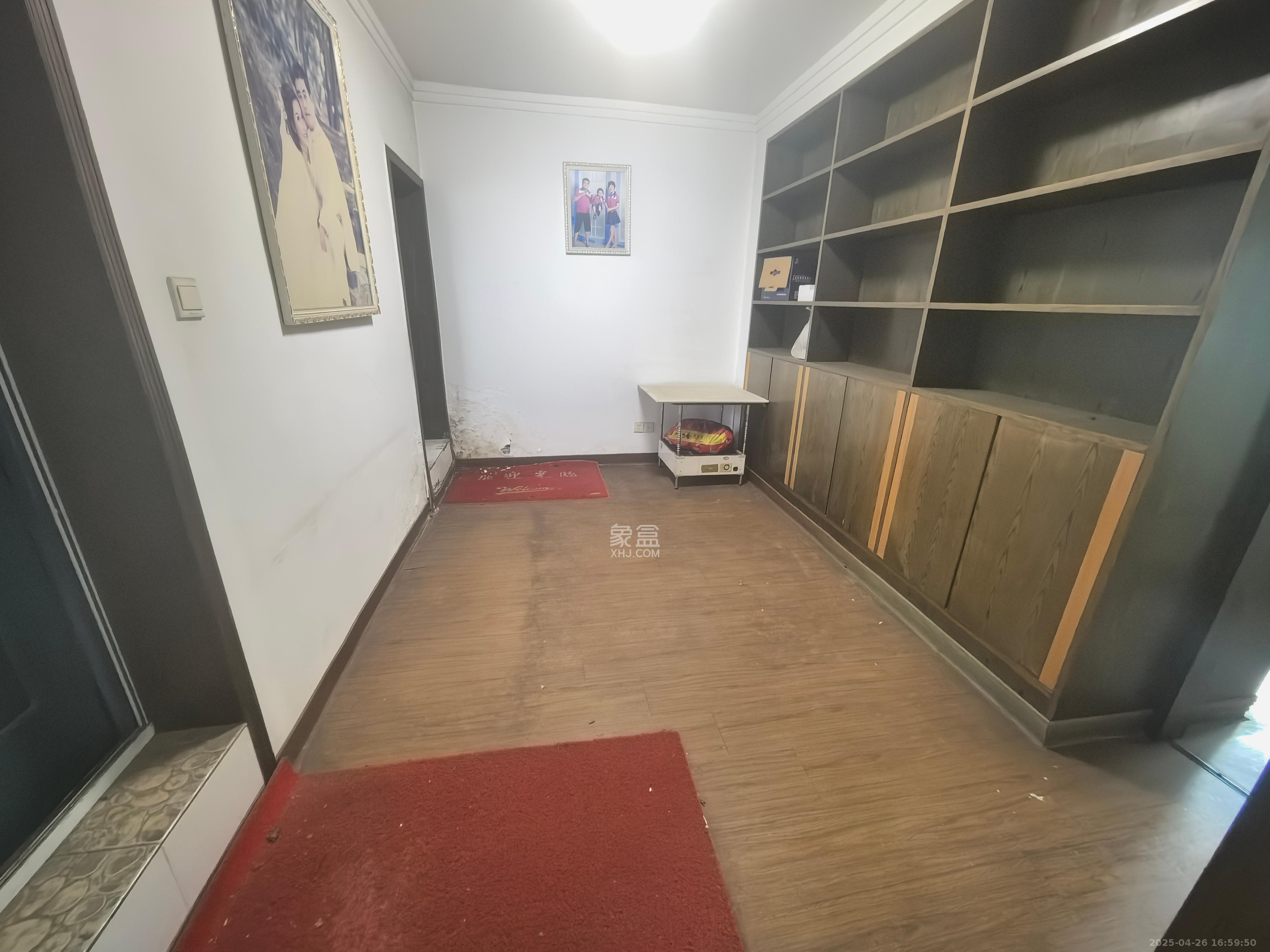 五一新村安置小区（永定社区、永兴社区、永祥社区）  3室2厅2卫    1800.0元/月室内图