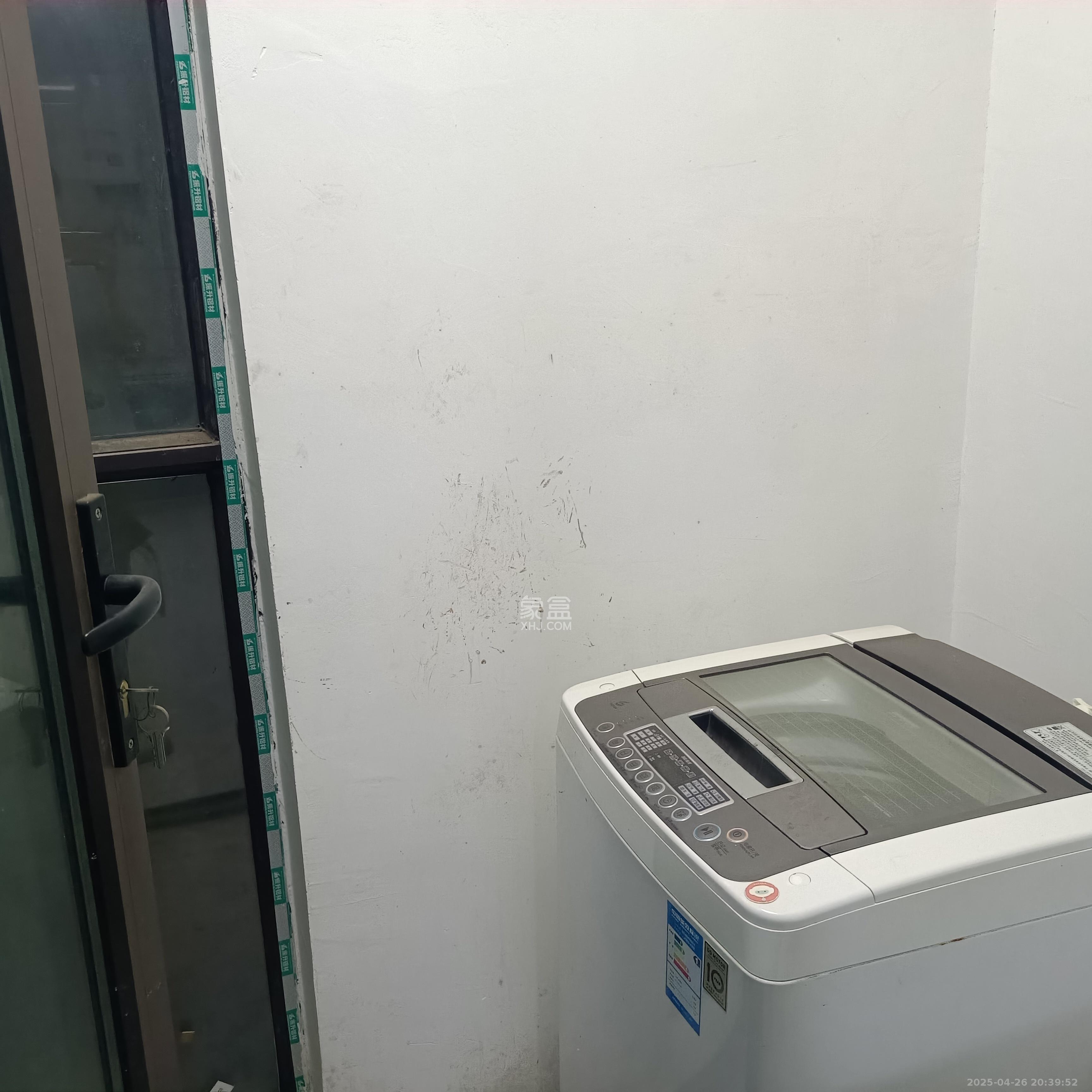 梅溪湖合能璞丽  4室2厅2卫   2800.00元/月室内图
