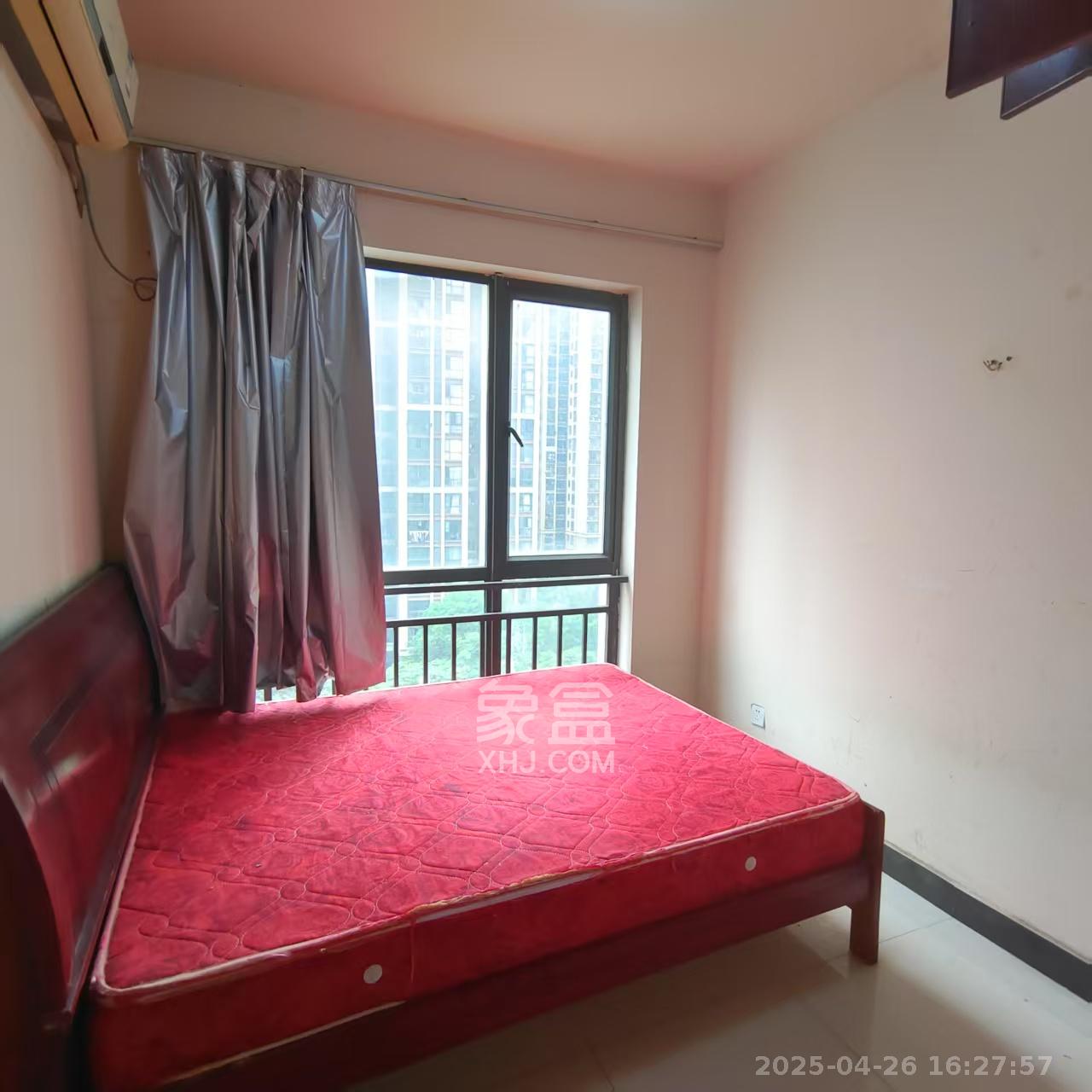 旭辉华庭 3室2厅2卫 1300.0元/月 旭辉华庭 3室2厅2卫 1300.0元/月室内图