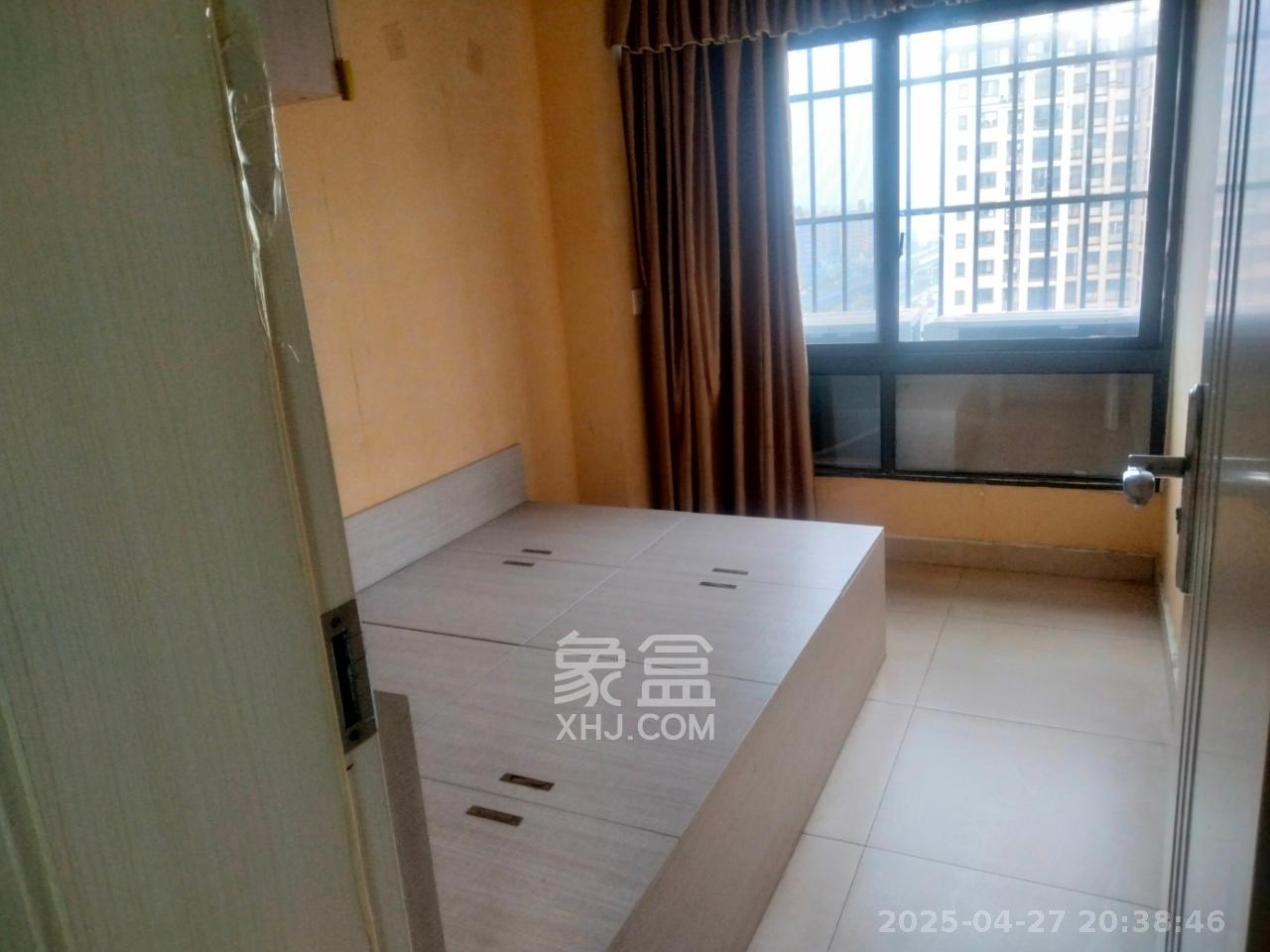 中建芙蓉嘉苑  2室1厅1卫   1600.00元/月室内图