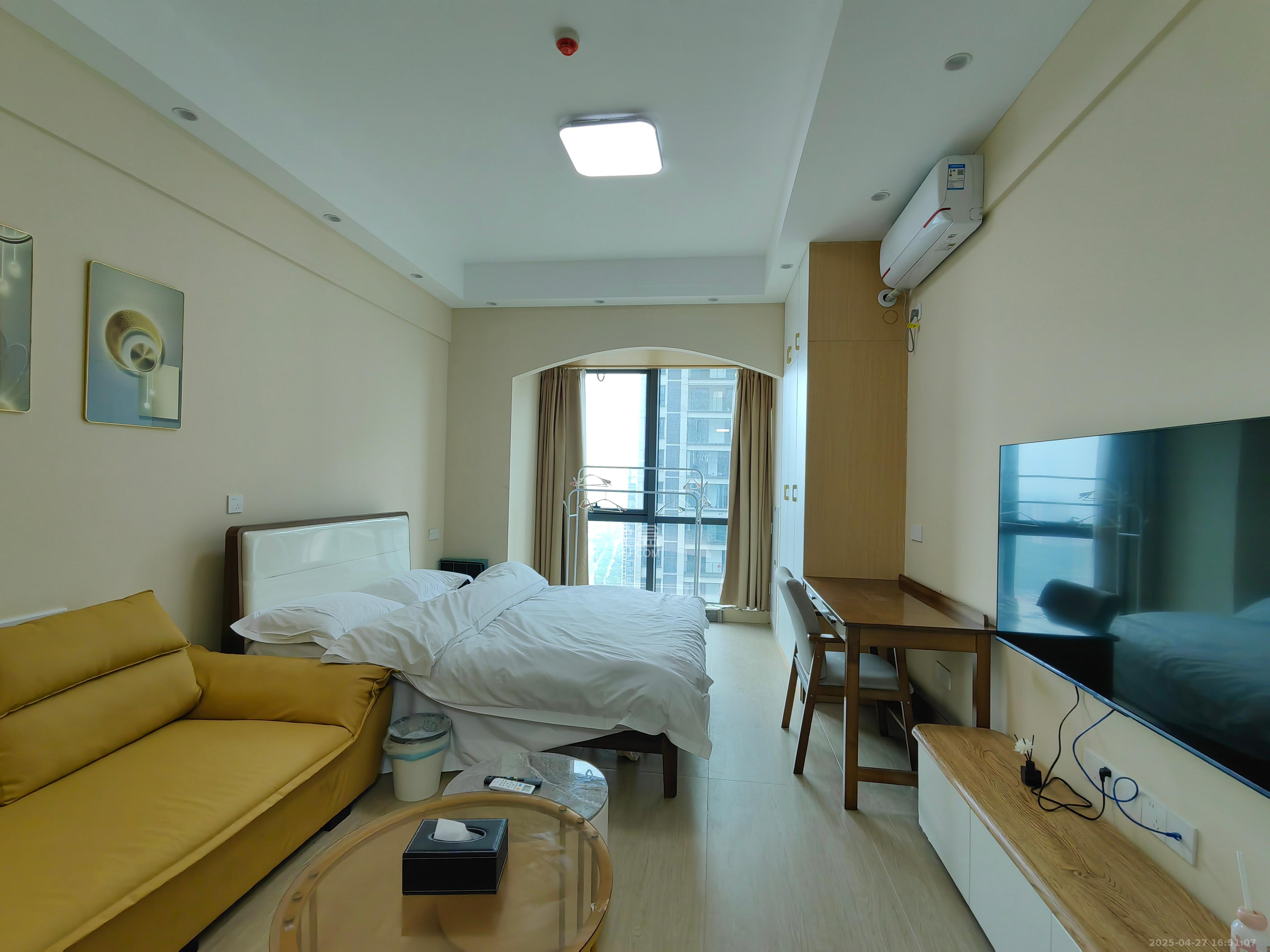 中建寶鉑公館   44.52㎡     2000.00元/月