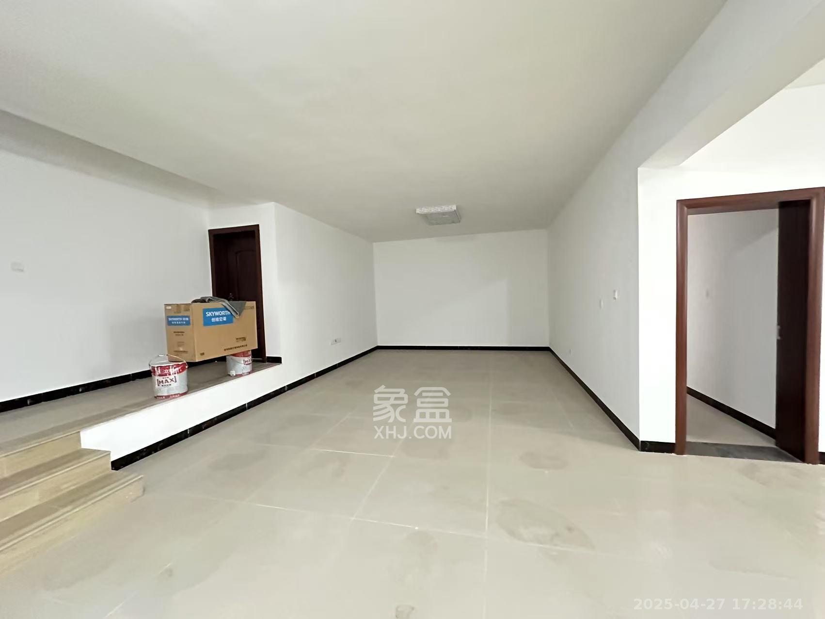 冠华槟榔园  4室1厅3卫    53.0万 冠华槟榔园  4室1厅3卫    53.0万室内图