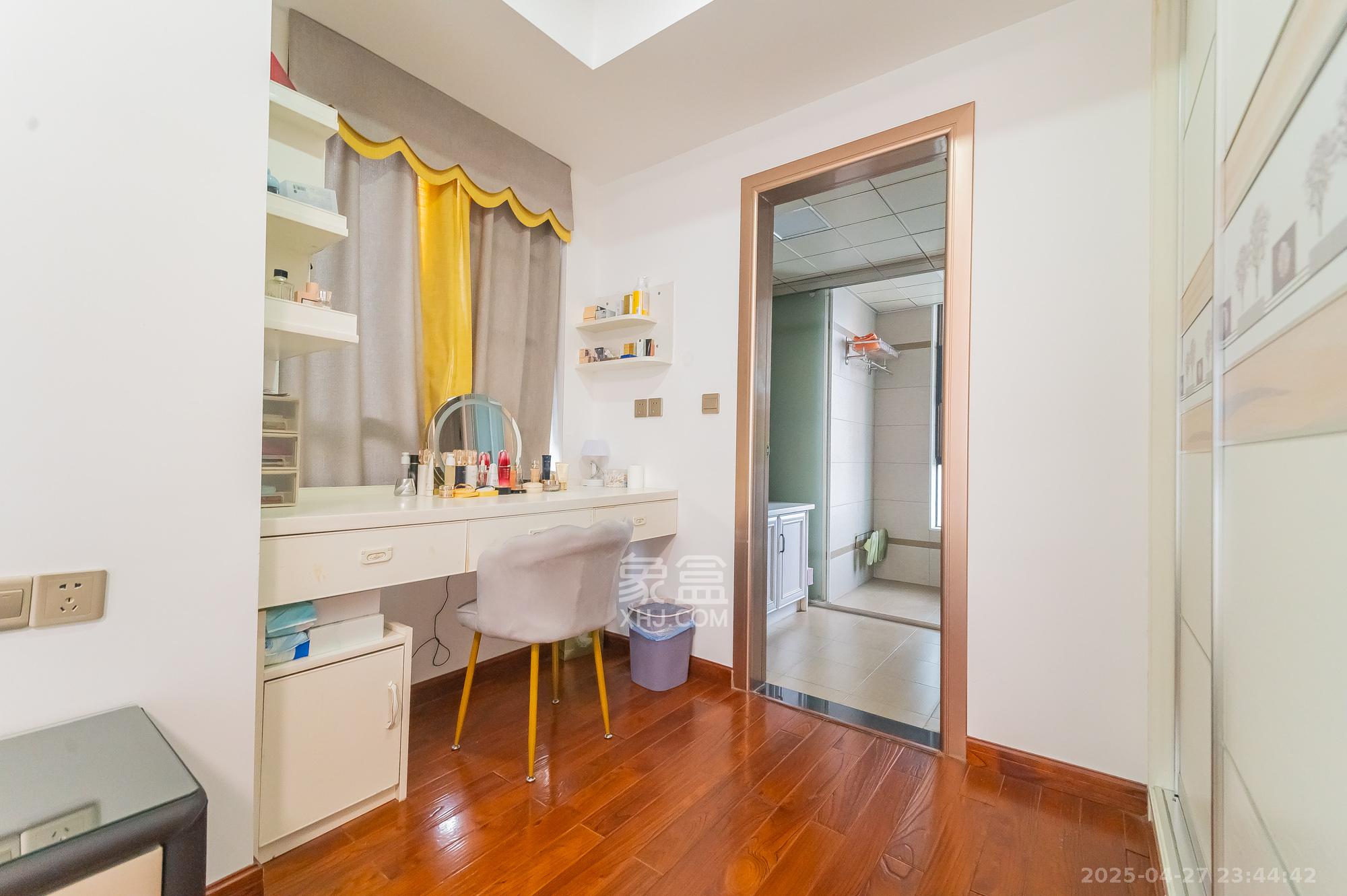 方略城市广场 4室2厅2卫 118.0万 方略城市广场 4室2厅2卫 118.0万其他