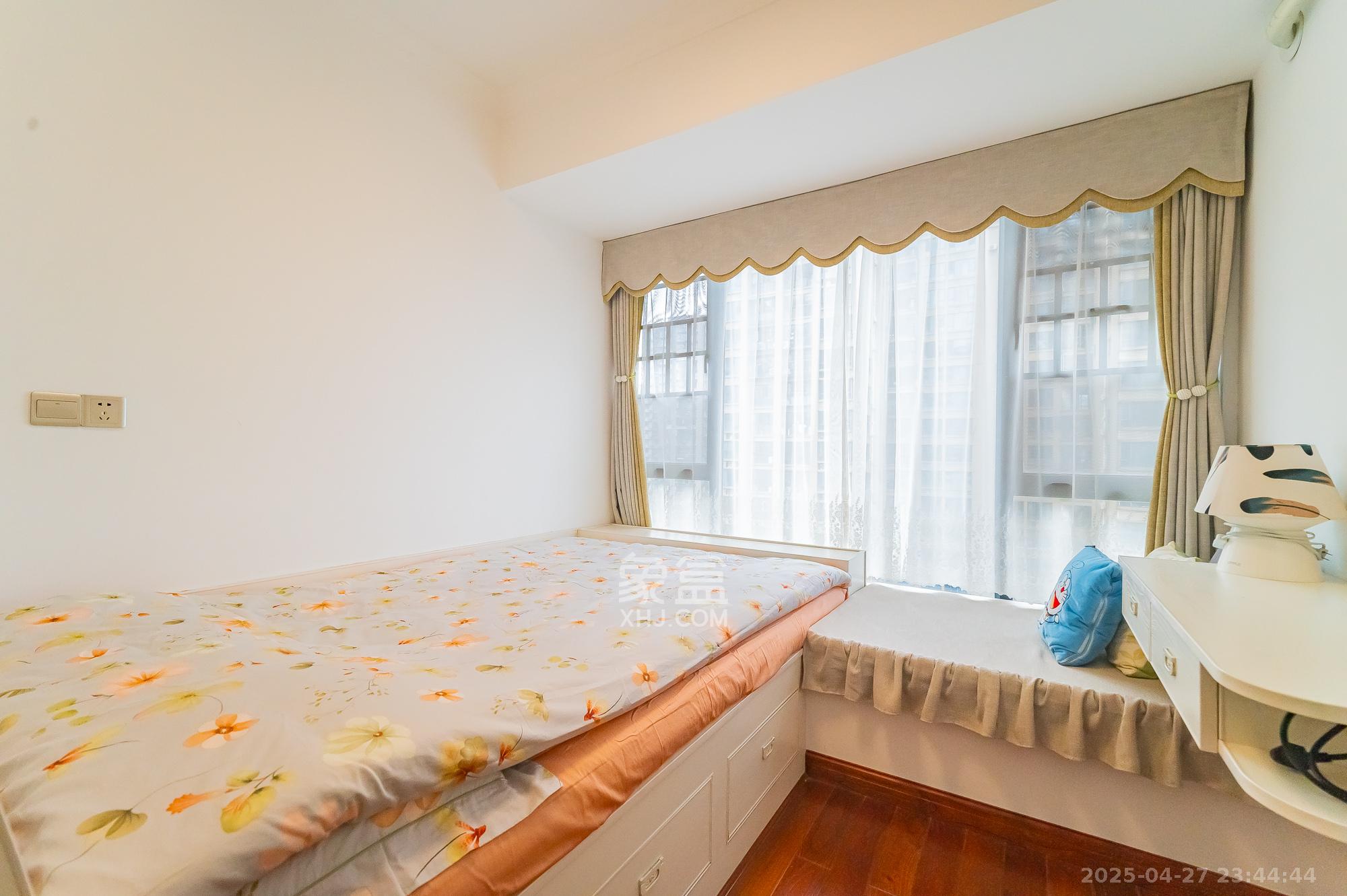 方略城市广场 4室2厅2卫 118.0万 方略城市广场 4室2厅2卫 118.0万卧室