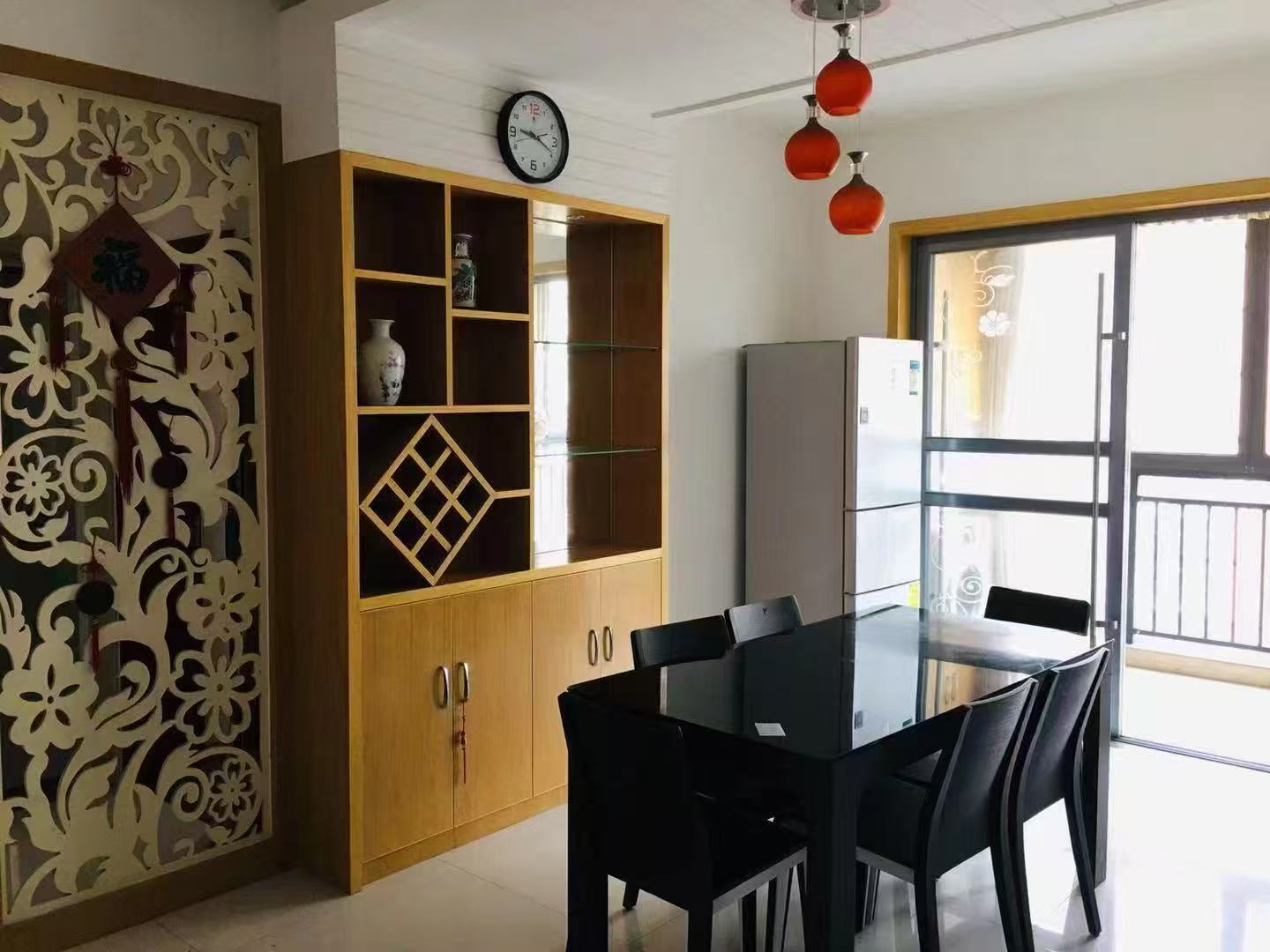 雁城蓝天 3室2厅1卫 1600.0元/月 雁城蓝天 3室2厅1卫 1600.0元/月室内图