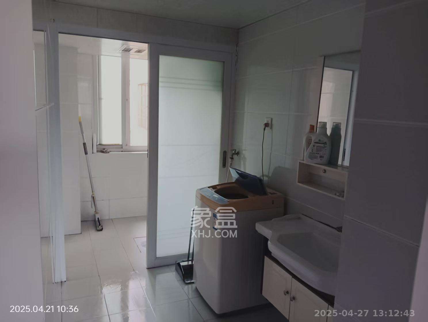 联盟佳苑 3室2厅1卫 2000.0元/月 联盟佳苑 3室2厅1卫 2000.0元/月室内图