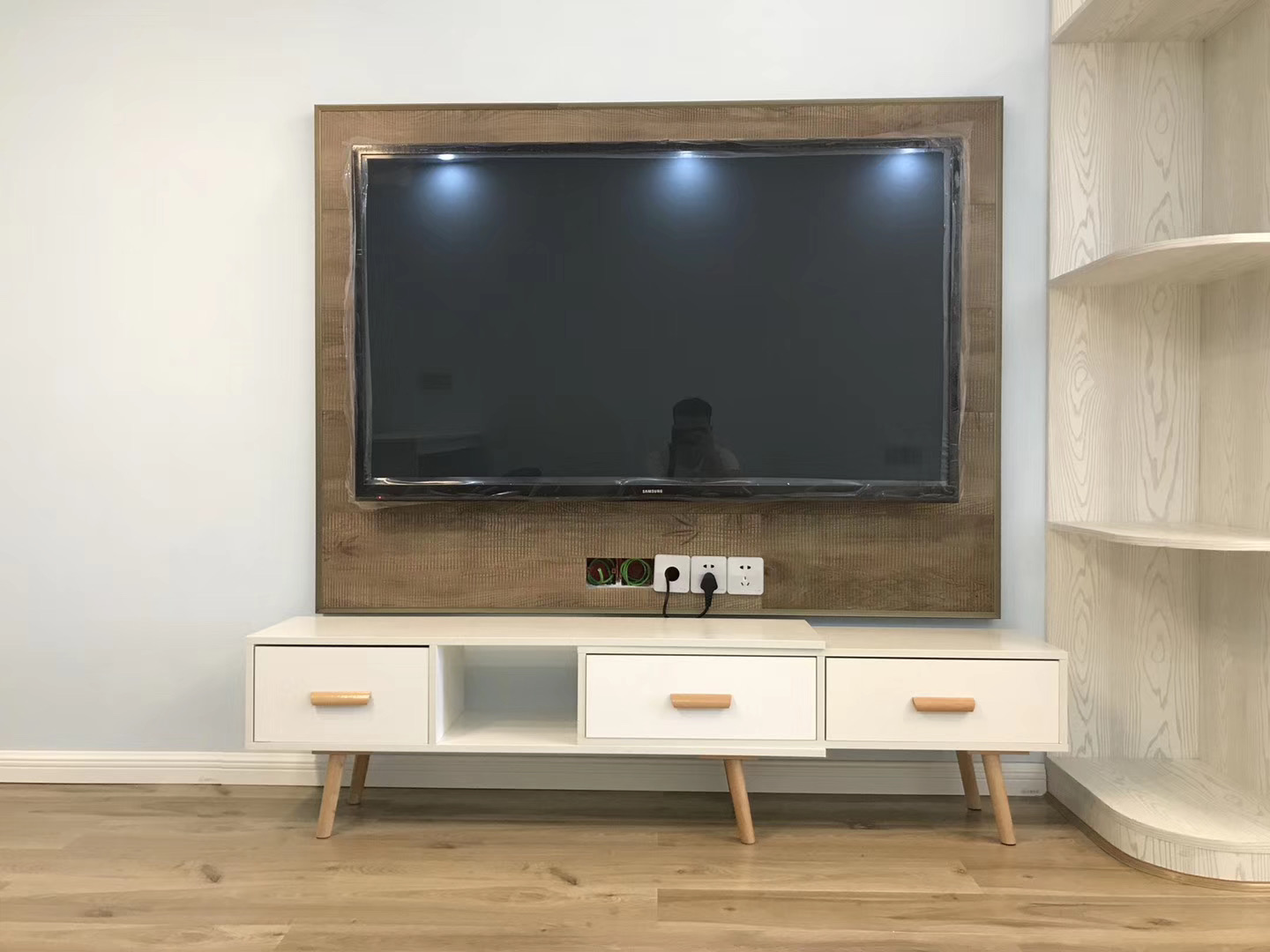 佳源罗马都市 1室1厅1卫 1500.0元/月 佳源罗马都市 1室1厅1卫 1500.0元/月室内图