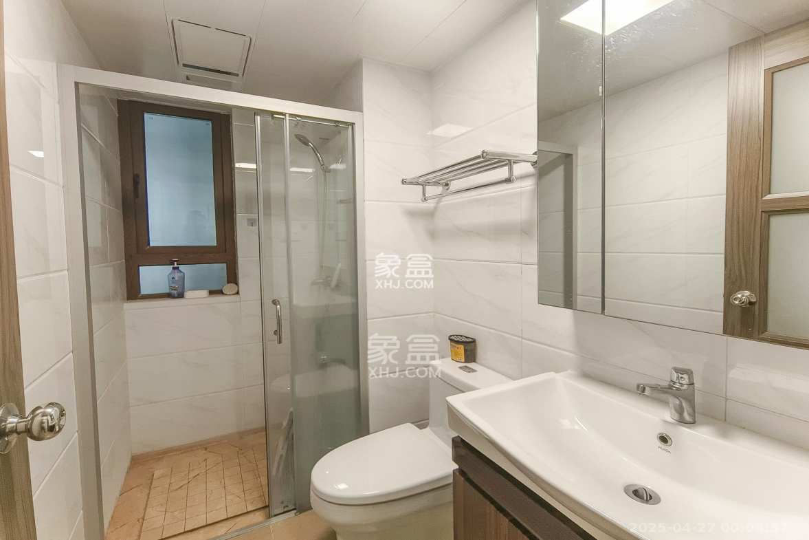 碧桂园翘楚棠 3室2厅2卫 72.8万 碧桂园翘楚棠 3室2厅2卫 72.8万卫生间