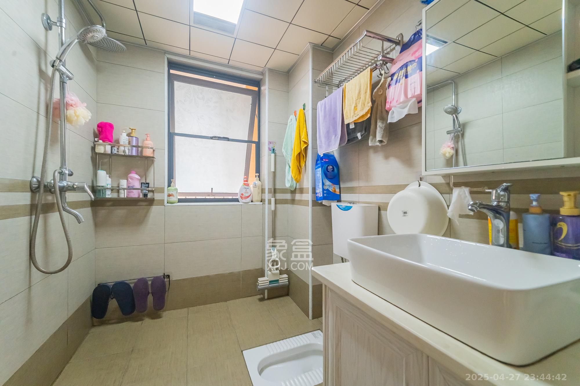 方略城市广场 4室2厅2卫 118.0万 方略城市广场 4室2厅2卫 118.0万卫生间