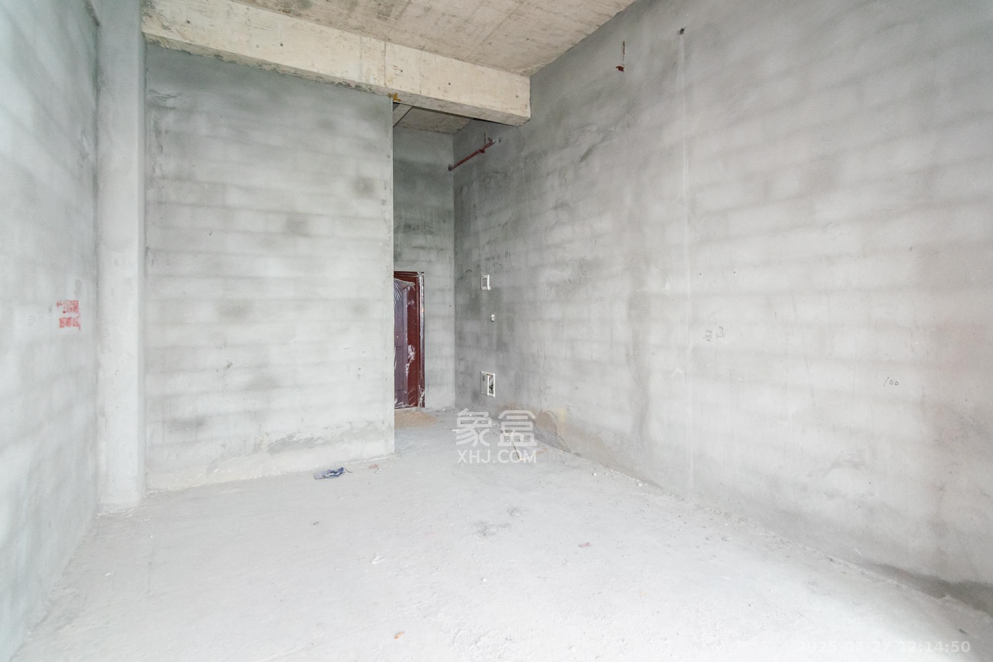 富兴悦府(富兴学府名邸) 2室2厅1卫 36.0万 富兴悦府(富兴学府名邸) 2室2厅1卫 36.0万卧室