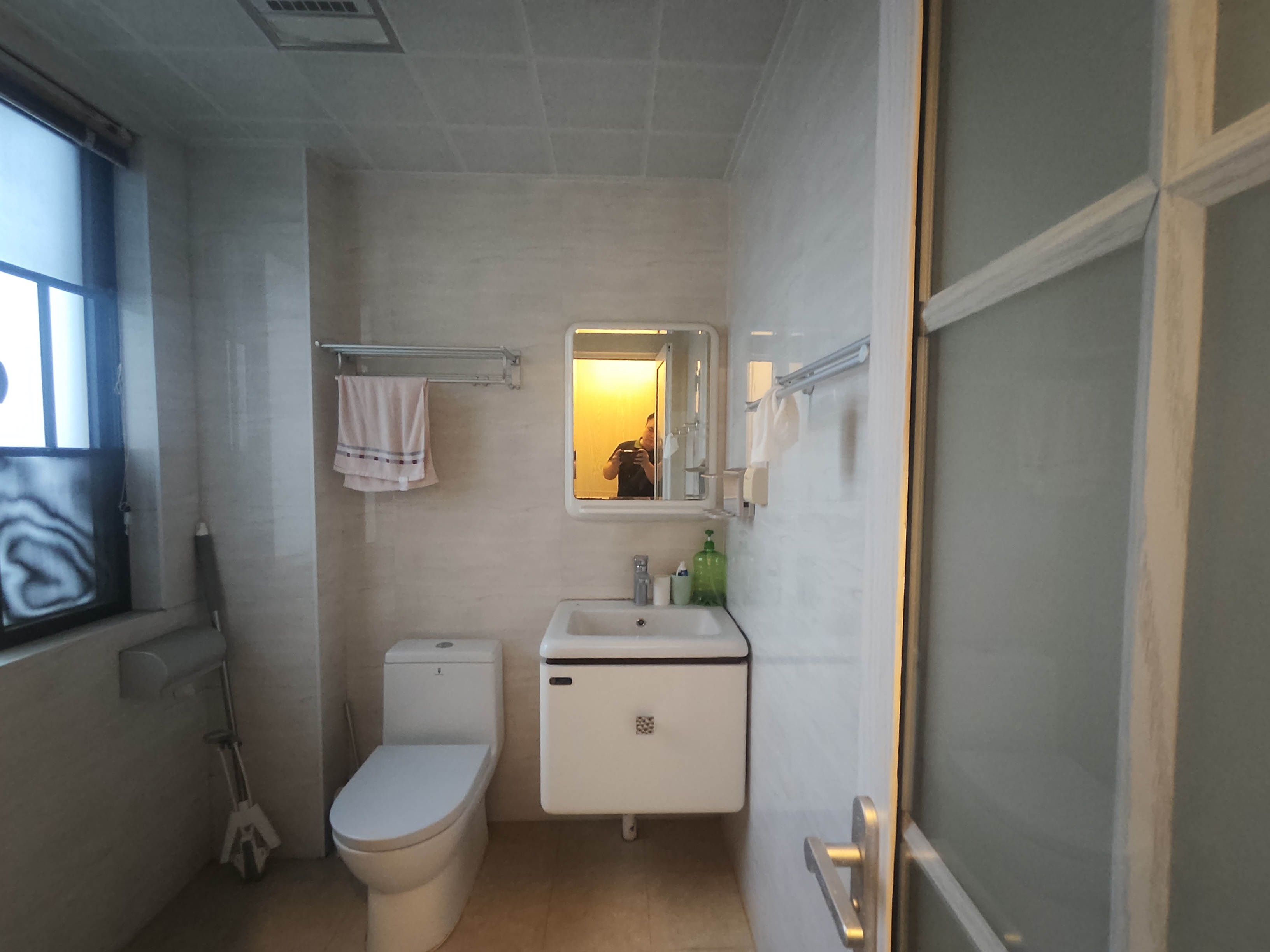 日盛山湖城 4室2厅2卫 82.0万 日盛山湖城 4室2厅2卫 82.0万室内图