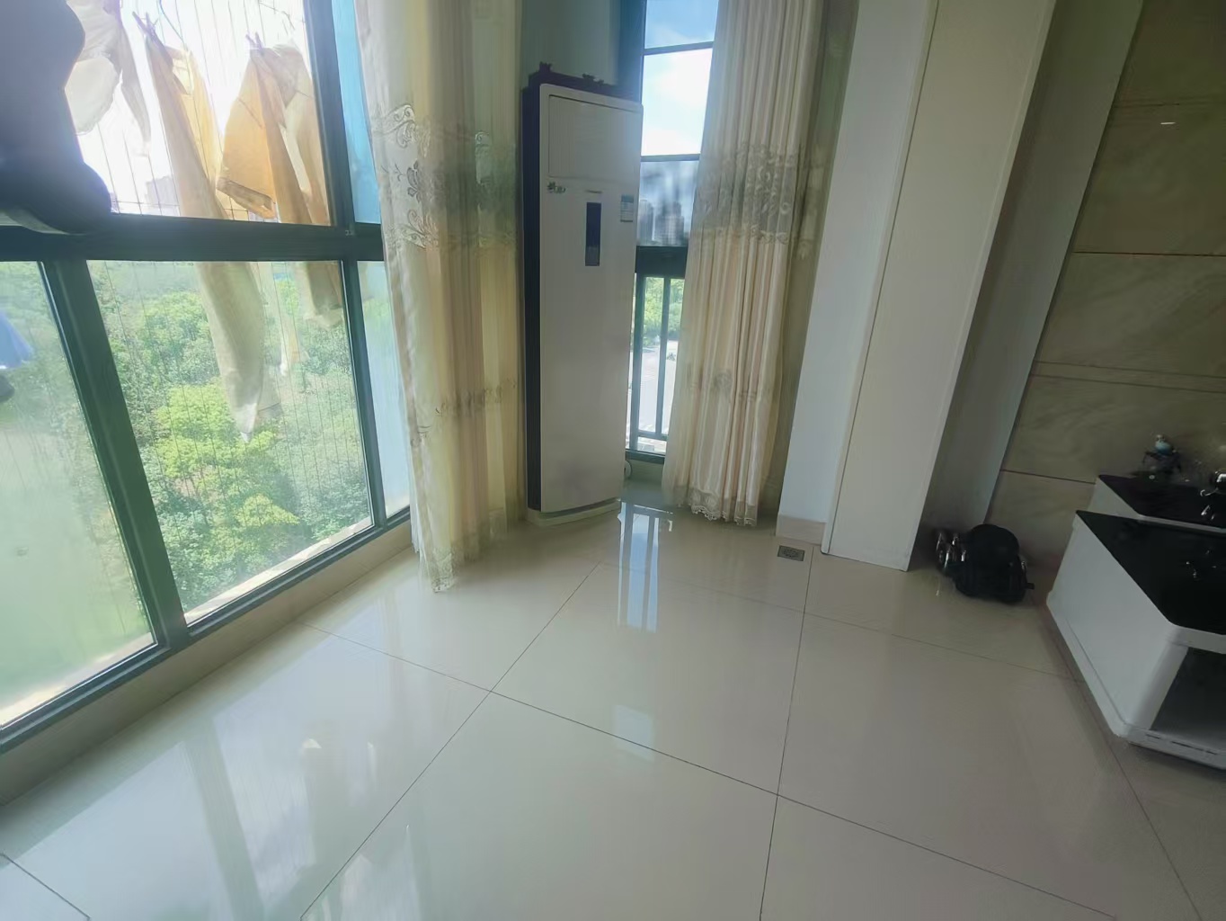 泰山公馆 3室2厅1卫 46.8万 泰山公馆 3室2厅1卫 46.8万室内图