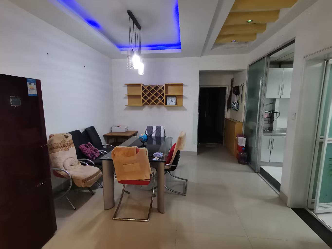 枫溪苑 4室2厅2卫 56.0万 枫溪苑 4室2厅2卫 56.0万室内图