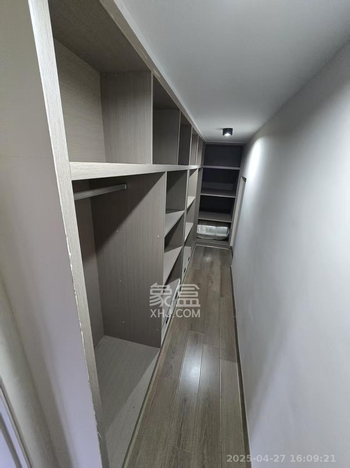 振业城三期  2室1厅1卫   2600.00元/月室内图